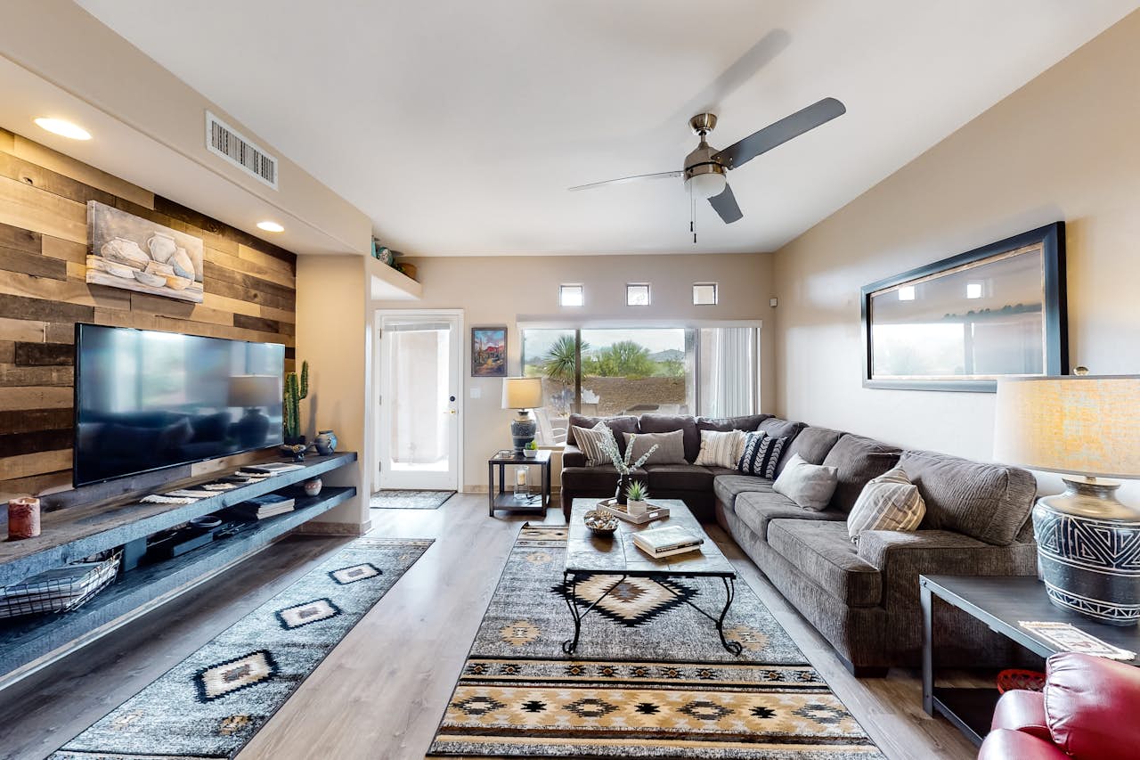 Vistoso Resort Casita 105 2 BD Oro Valley, AZ Vacation Rental Vacasa