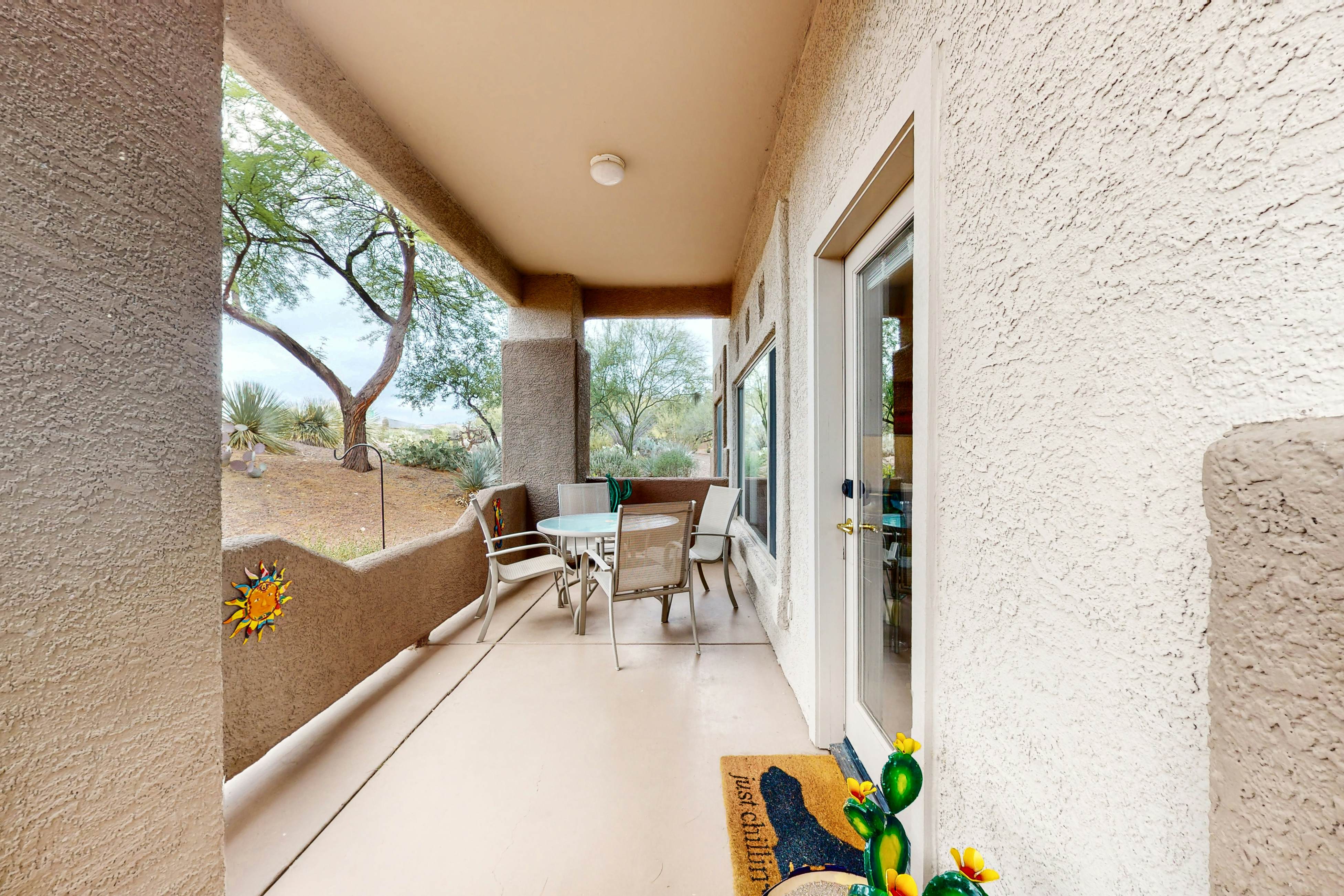 Vistoso Resort Casita 105 2 BD Oro Valley, AZ Vacation Rental Vacasa