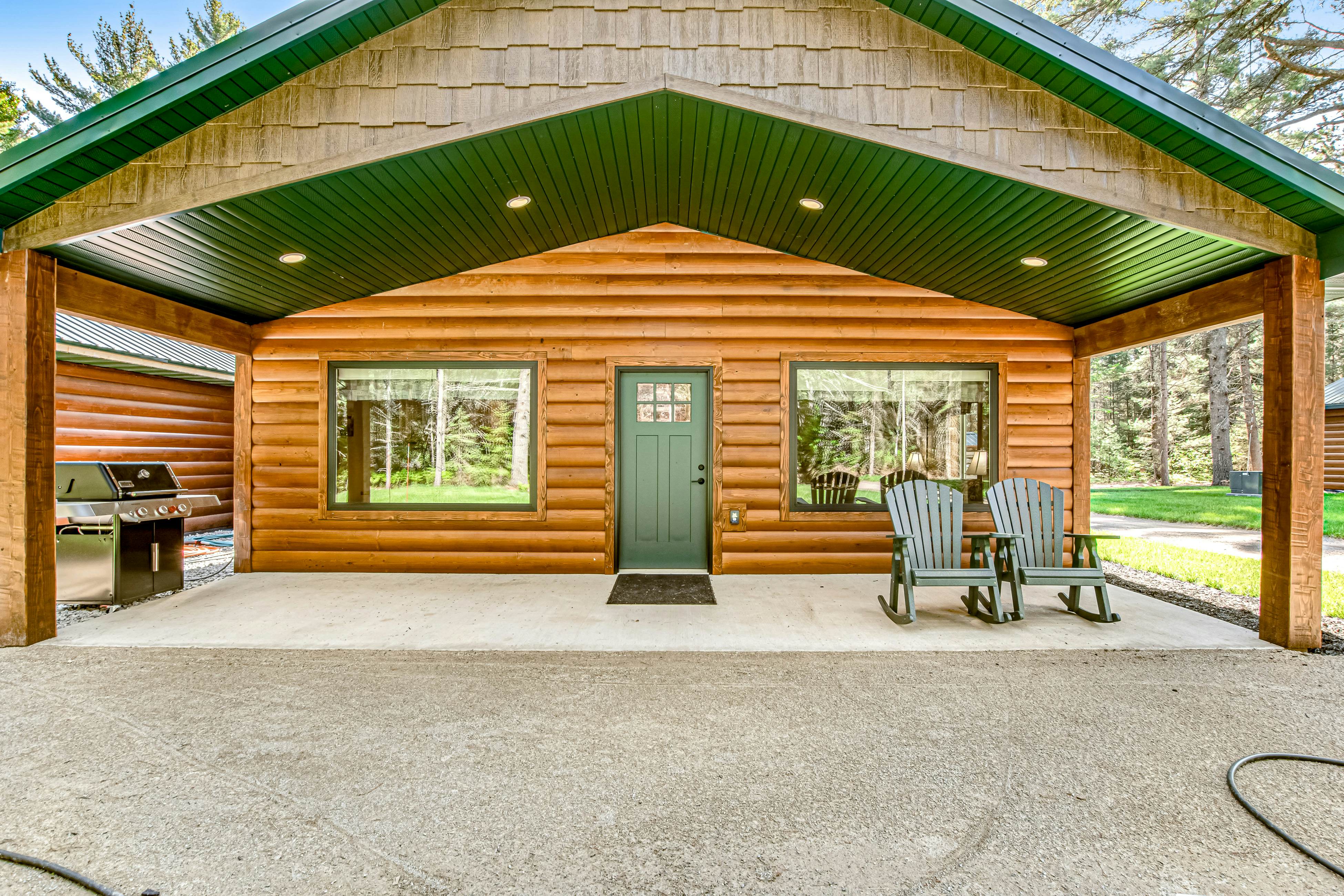 The Wildwood 6 BD Conover, WI Vacation Rental Vacasa