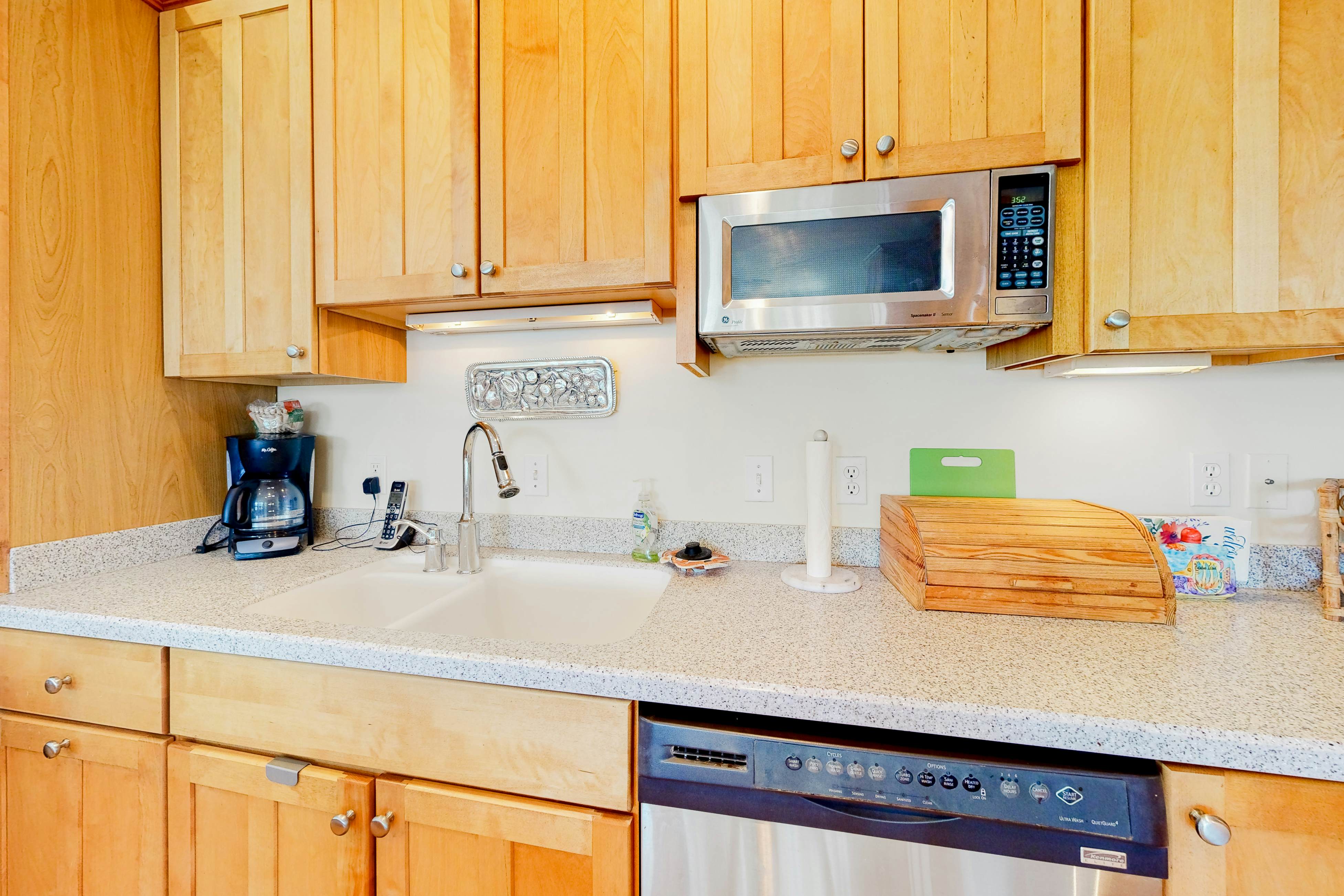 Town of South Bethany - 142 Henlopen Drive