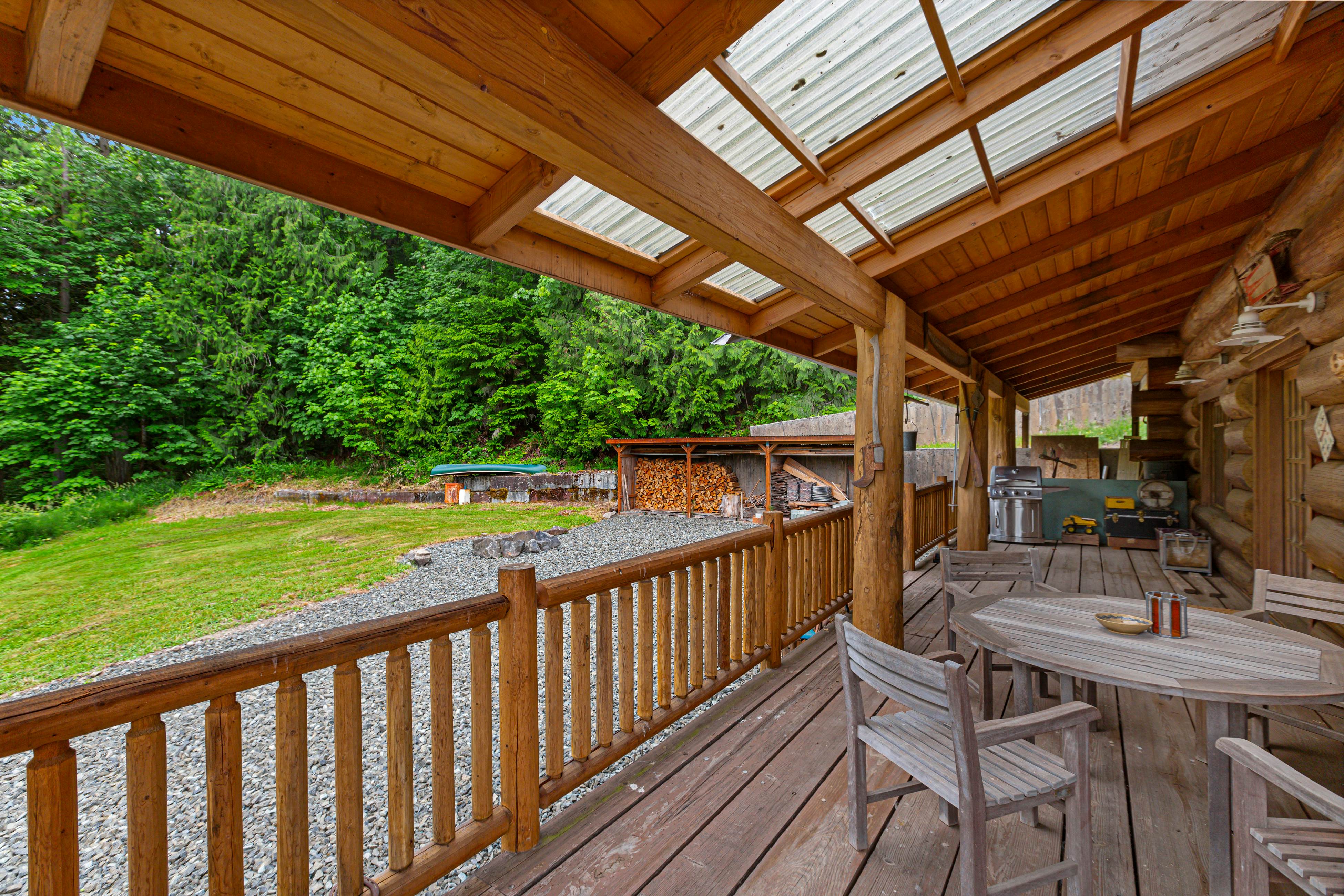 The Lodge in the Valley of the Moon 2 BD Carnation, WA Vacation