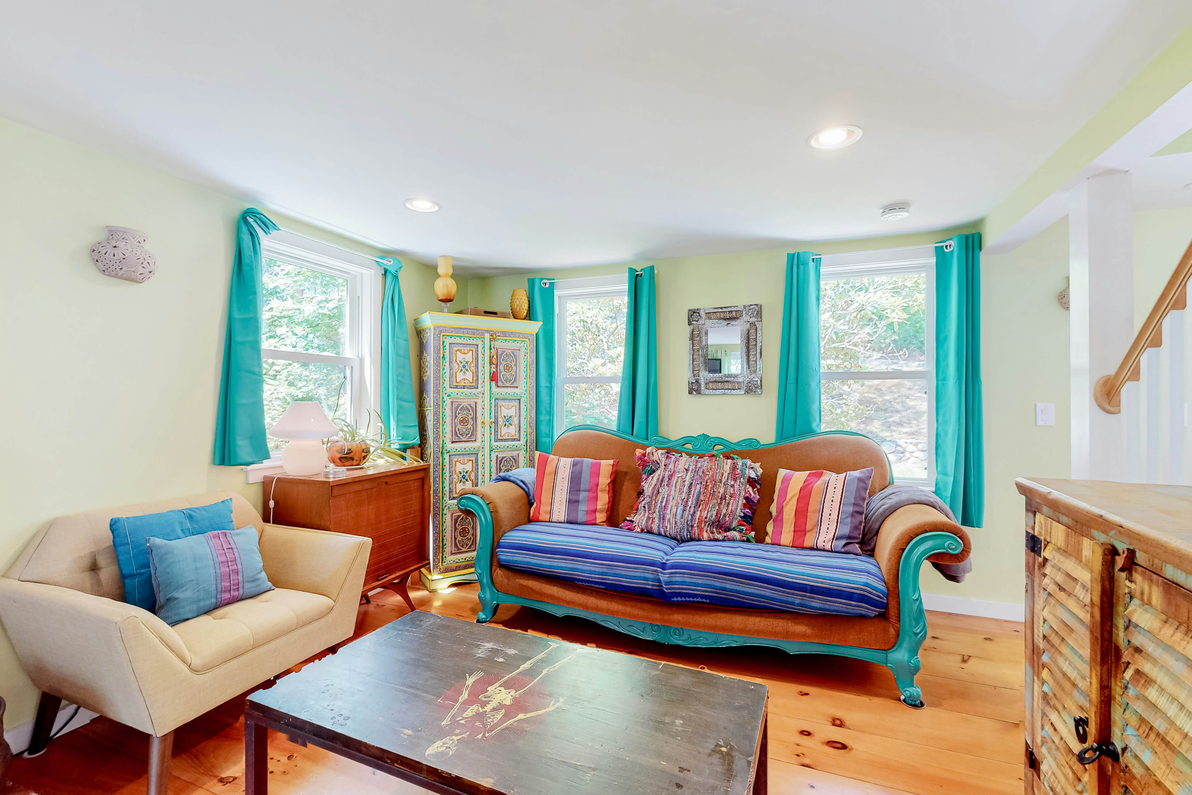 The Lakeside Landing