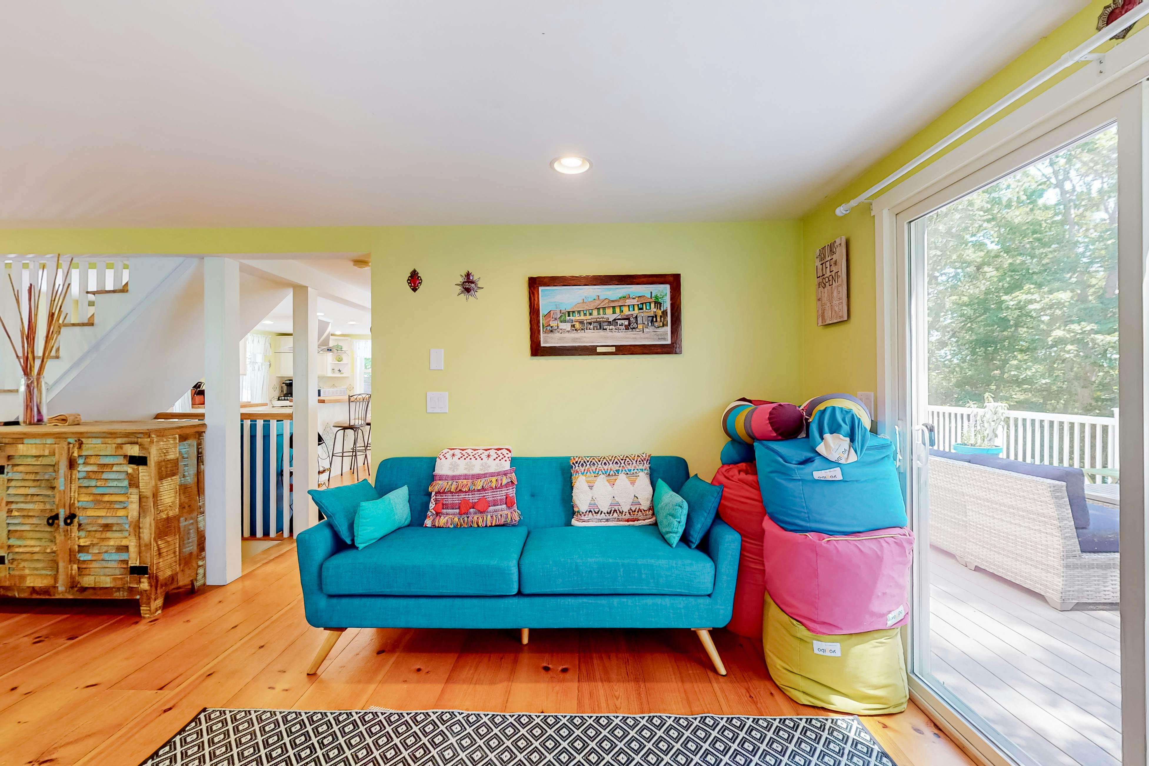 The Lakeside Landing