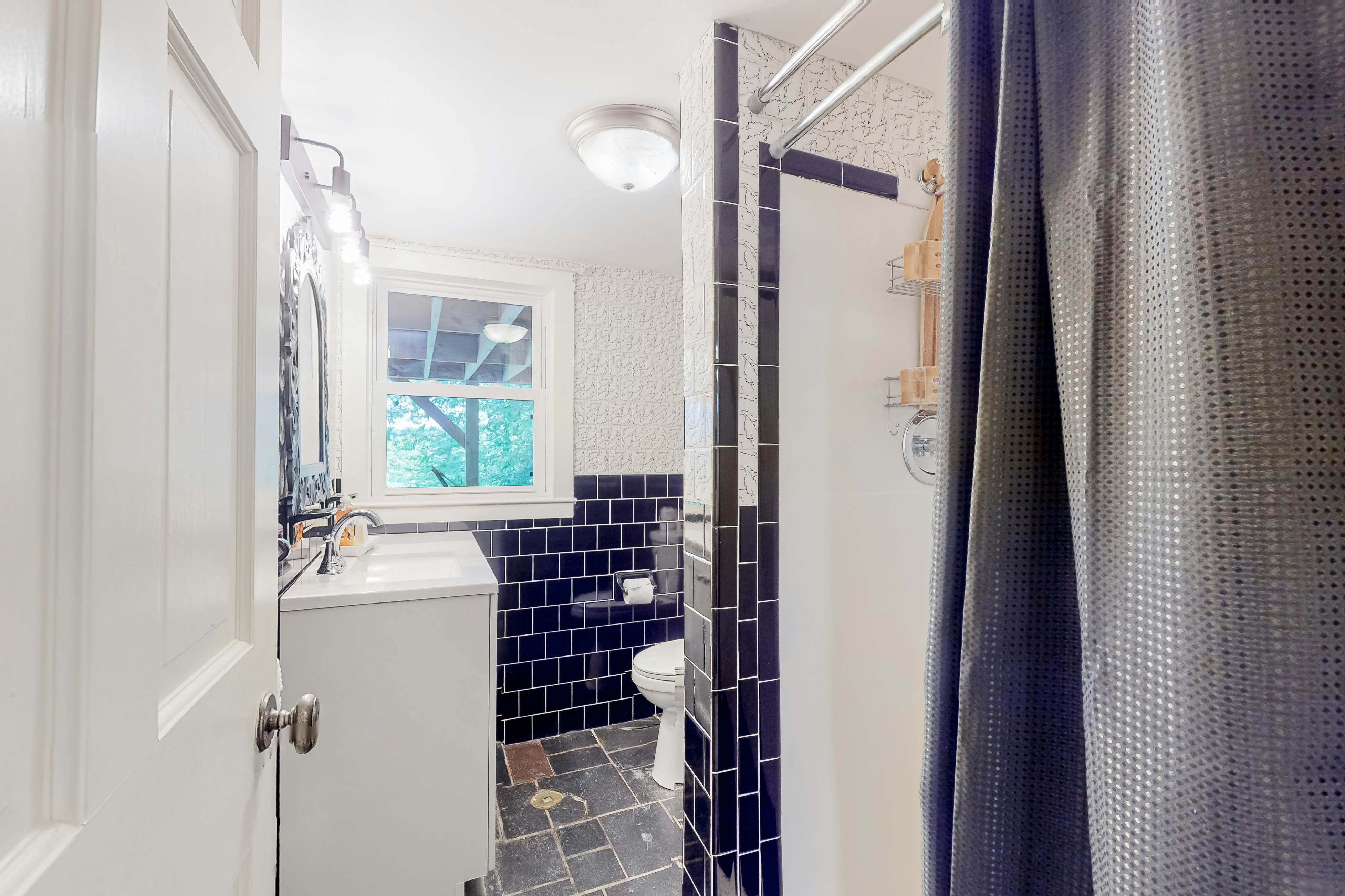 The Lakeside Landing