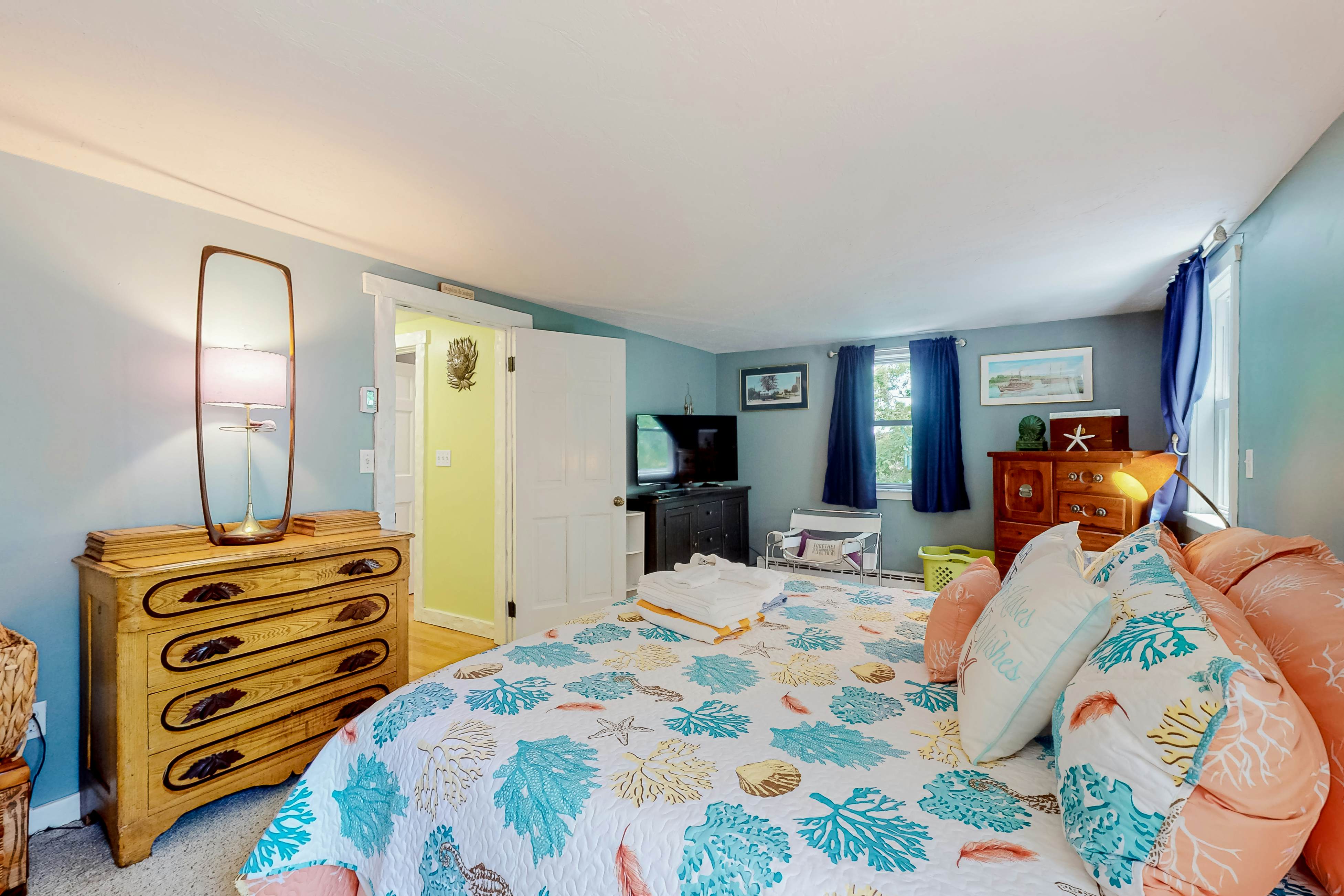 The Lakeside Landing