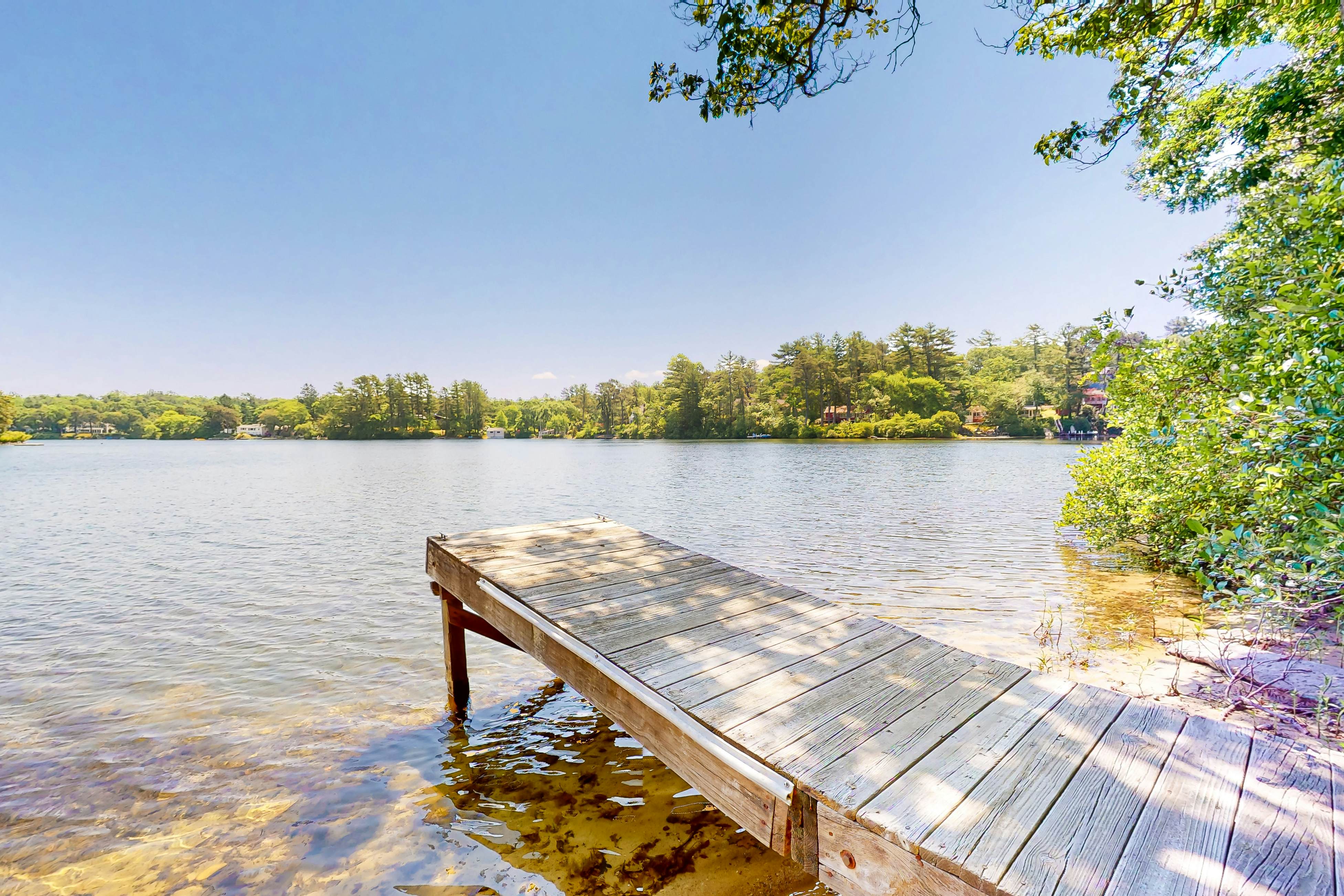 The Lakeside Landing