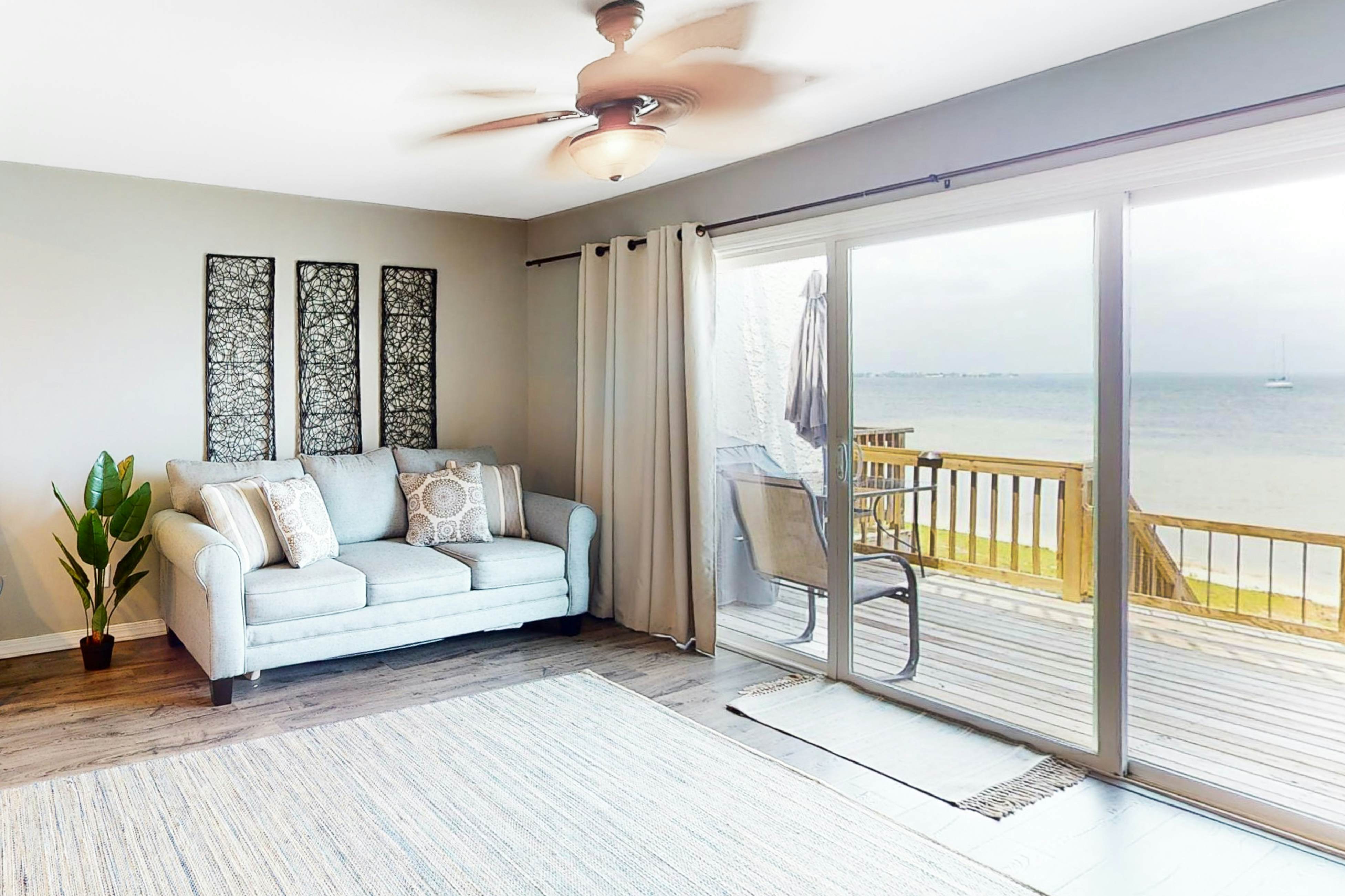 Panama City Condo Rentals, Vacation Rentals Vacasa