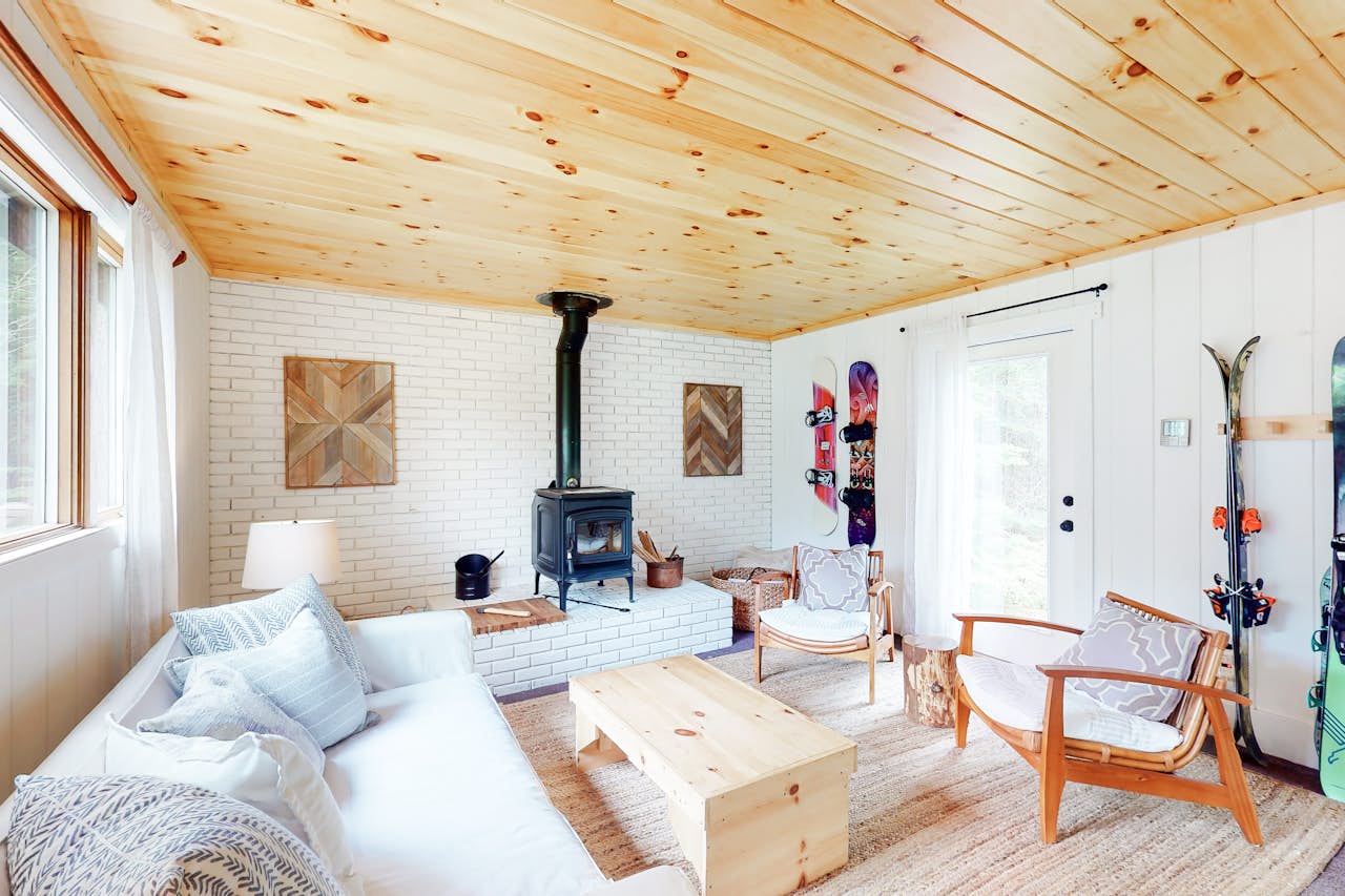 Coombs Road Chalet 2 BD Newry, ME Vacation Rental Vacasa