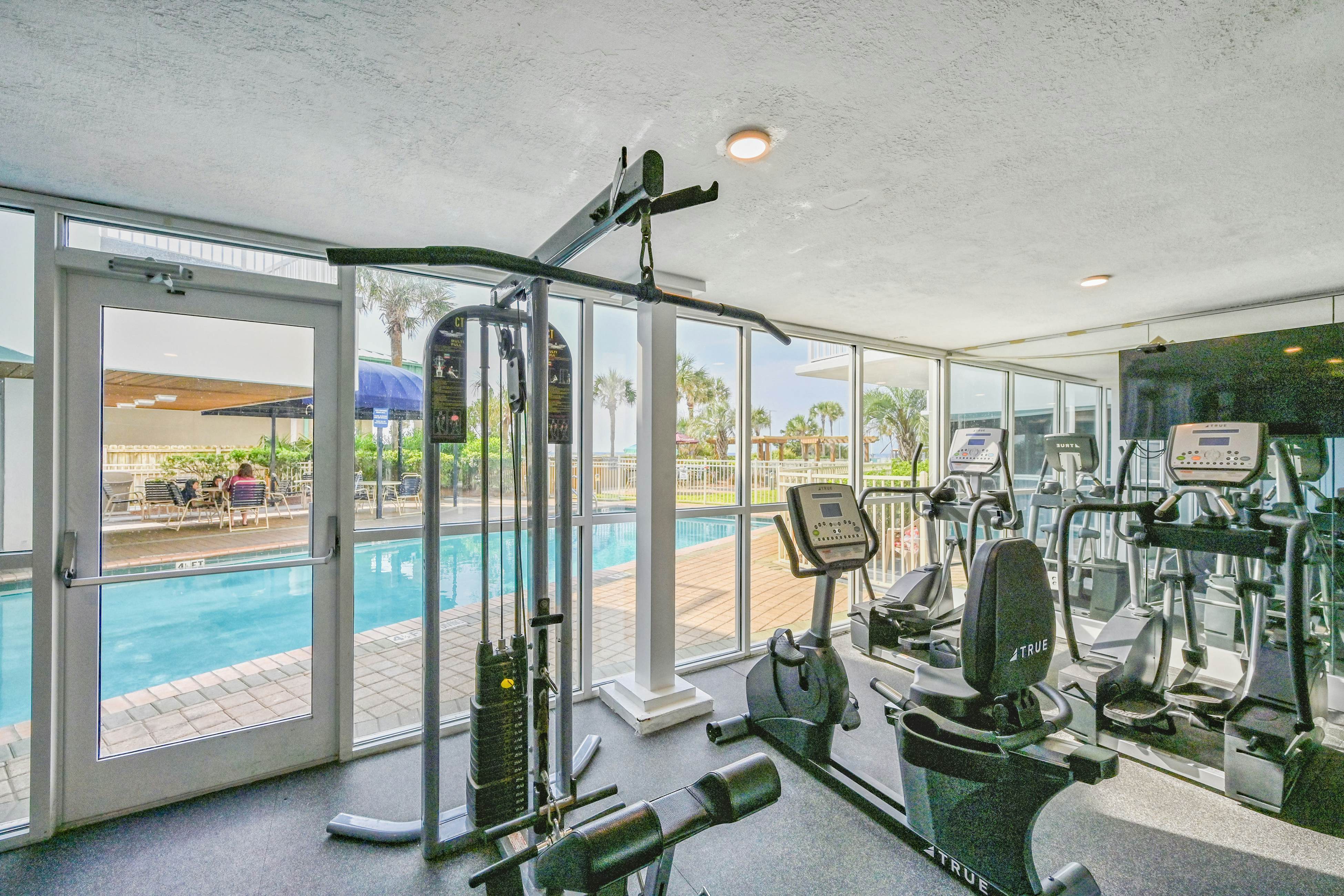 Pelican Beach Resort 305