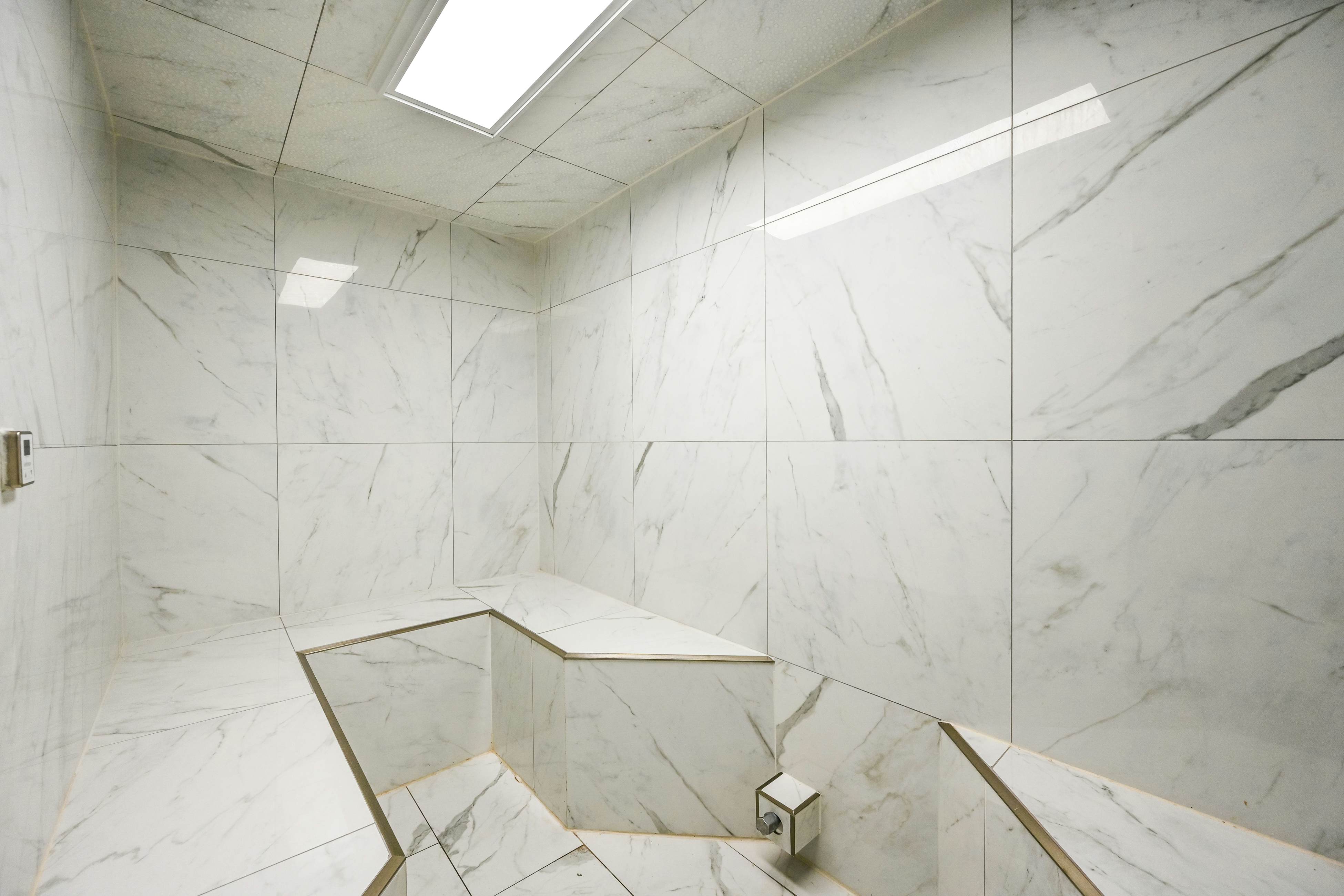 Pelican Beach Resort 1802