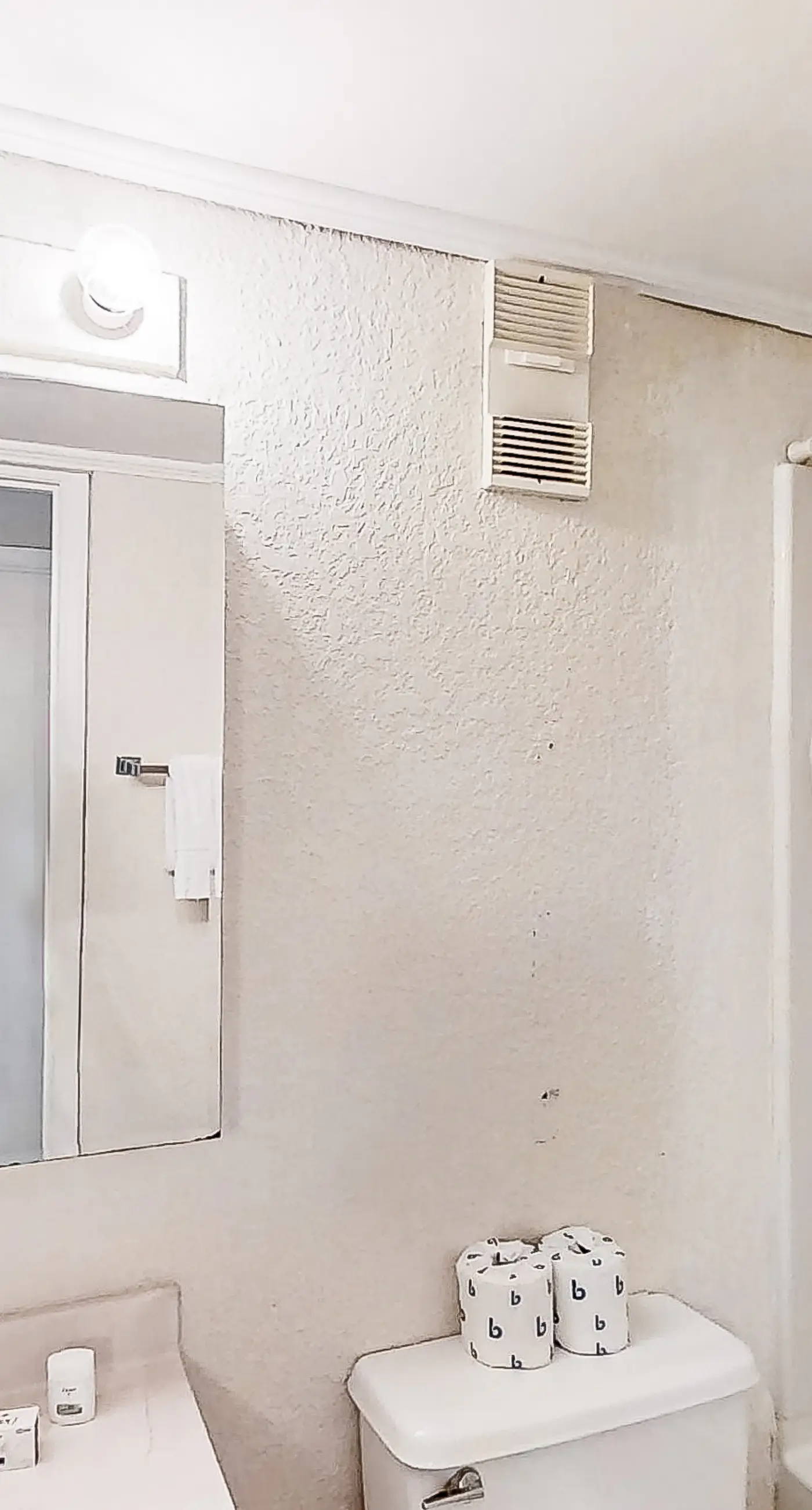 Water's Edge Resort 1002