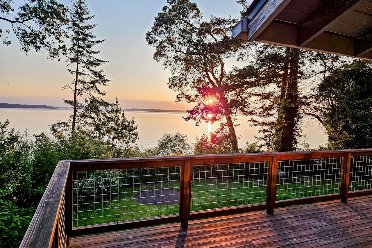 Eagles at the Bluff Cabin 2 BD Camano Island, WA Vacation Rental Vacasa