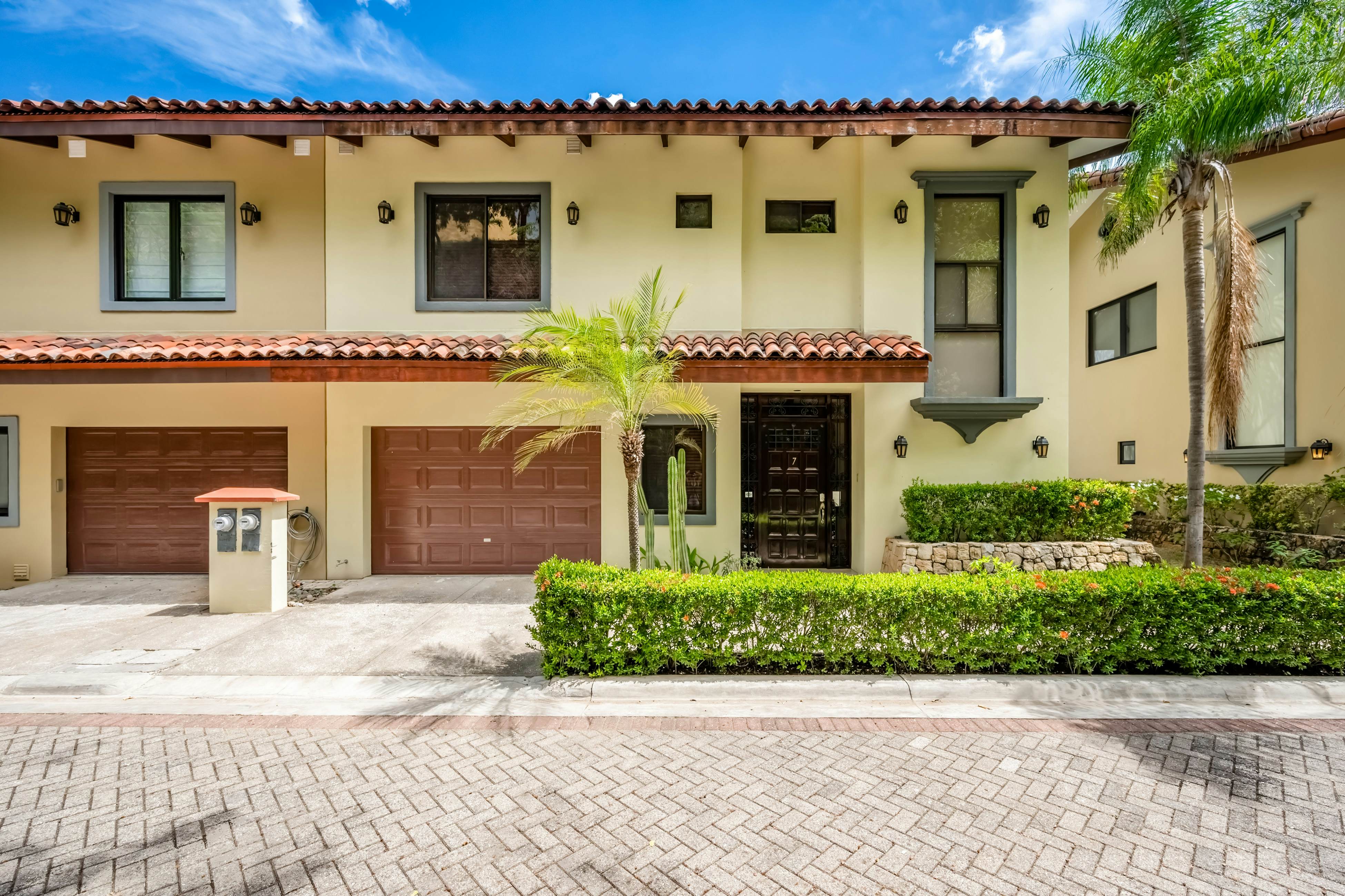 Villas Catalina, Unit 7