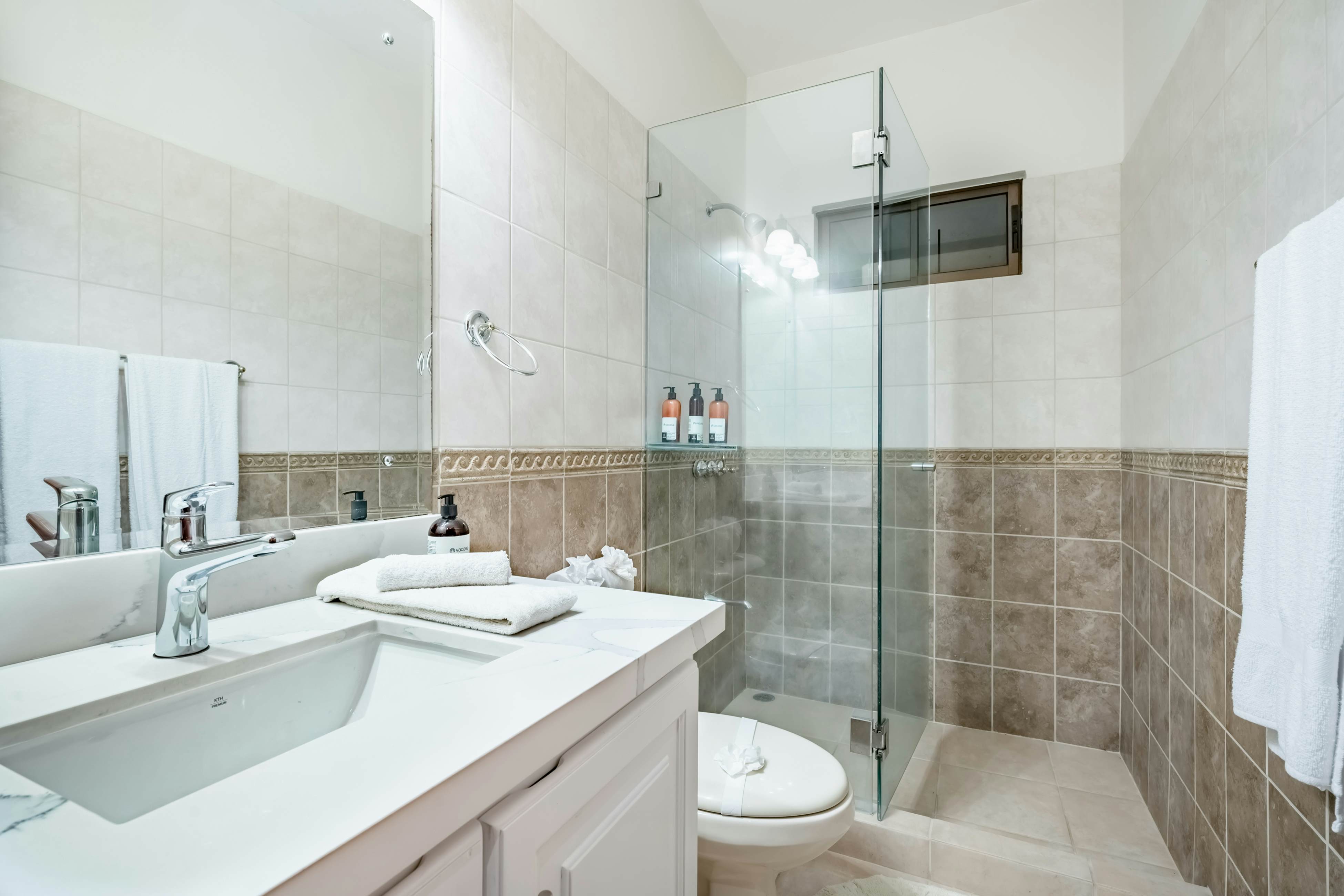 Villas Catalina, Unit 7