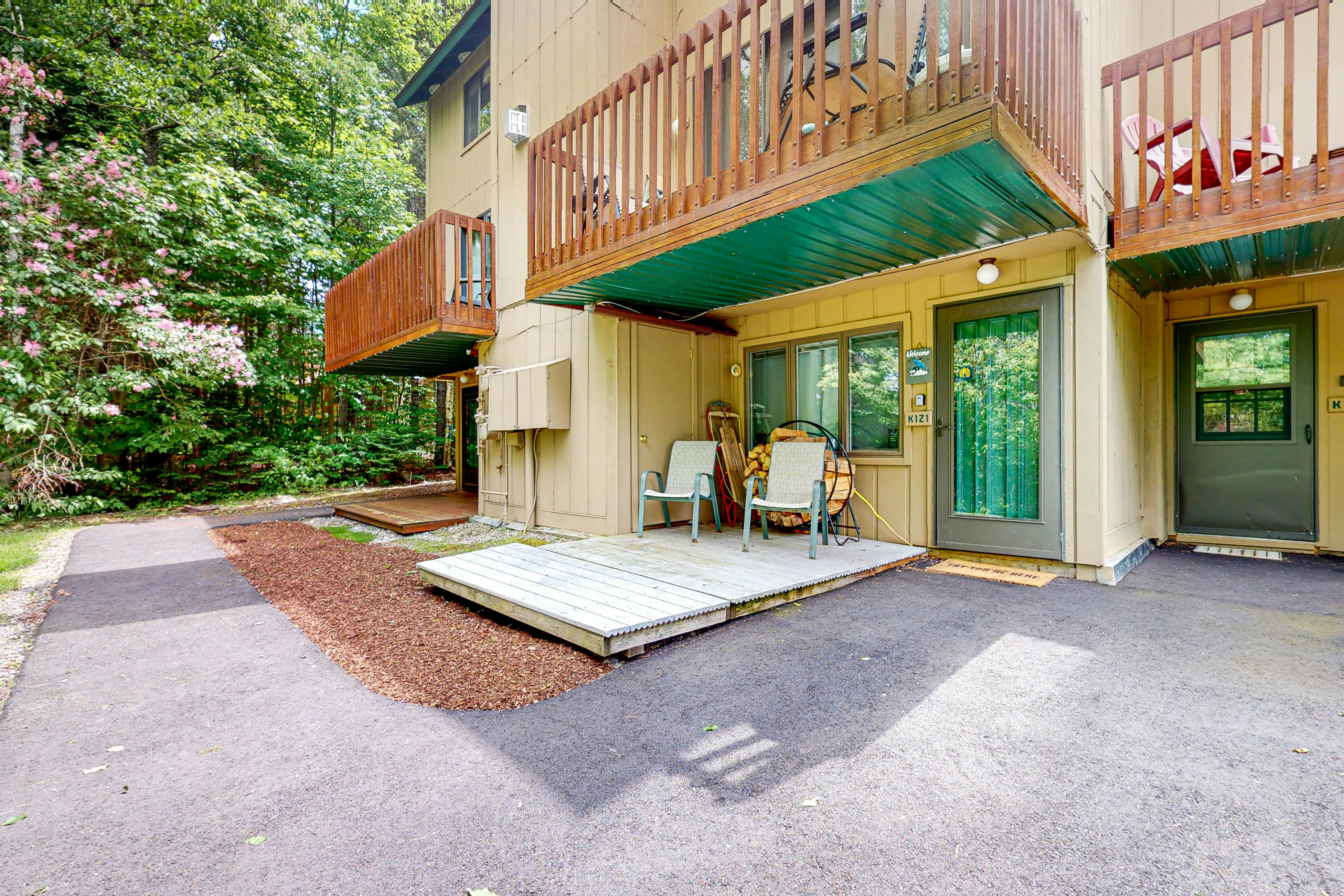 Windsor Hill Condo 1 BD Waterville Valley, NH Vacation Rental Vacasa