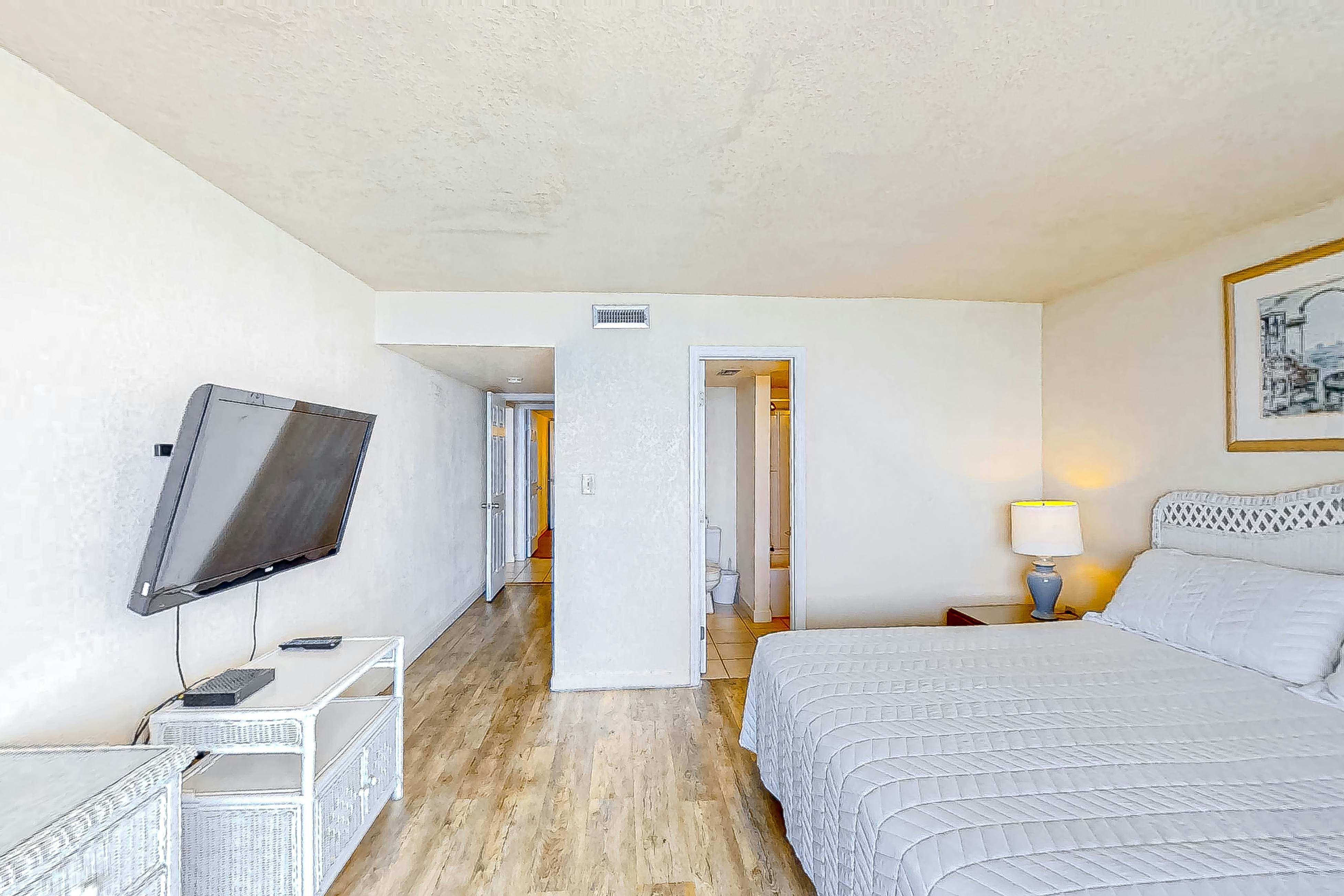 Water's Edge Resort 901