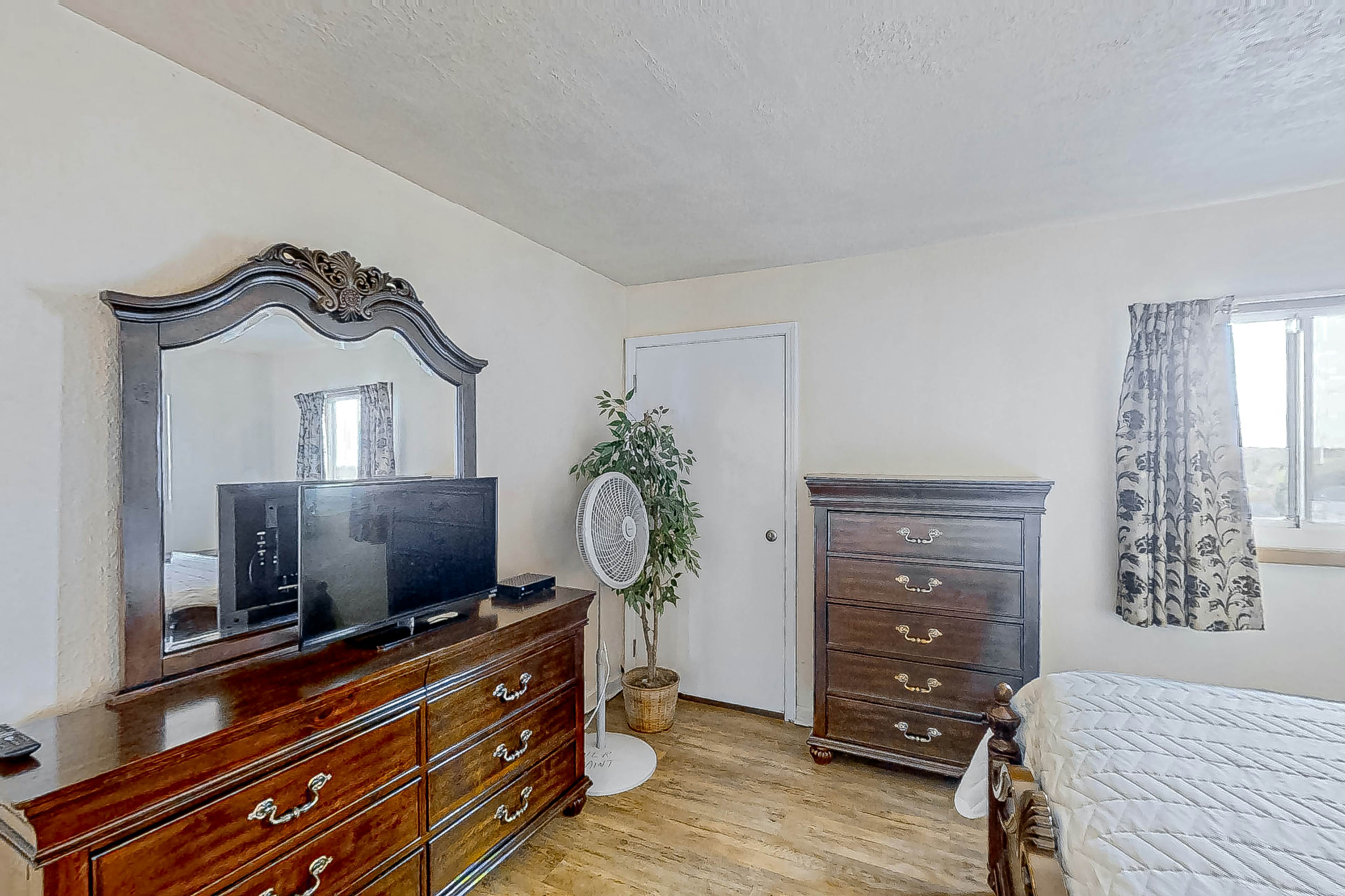 Water's Edge Resort 901