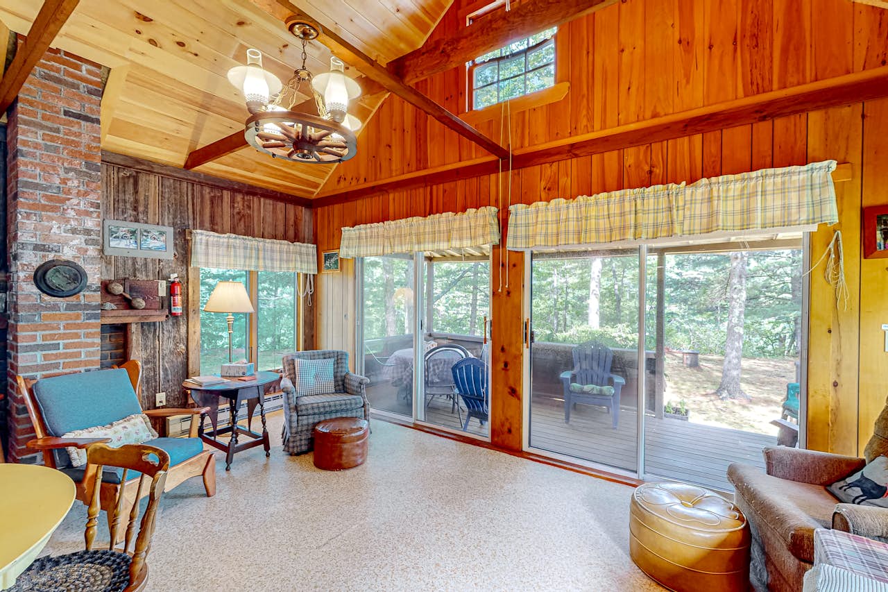 Maine's Hidden Gem 1 BD Bristol, ME Vacation Rental Vacasa