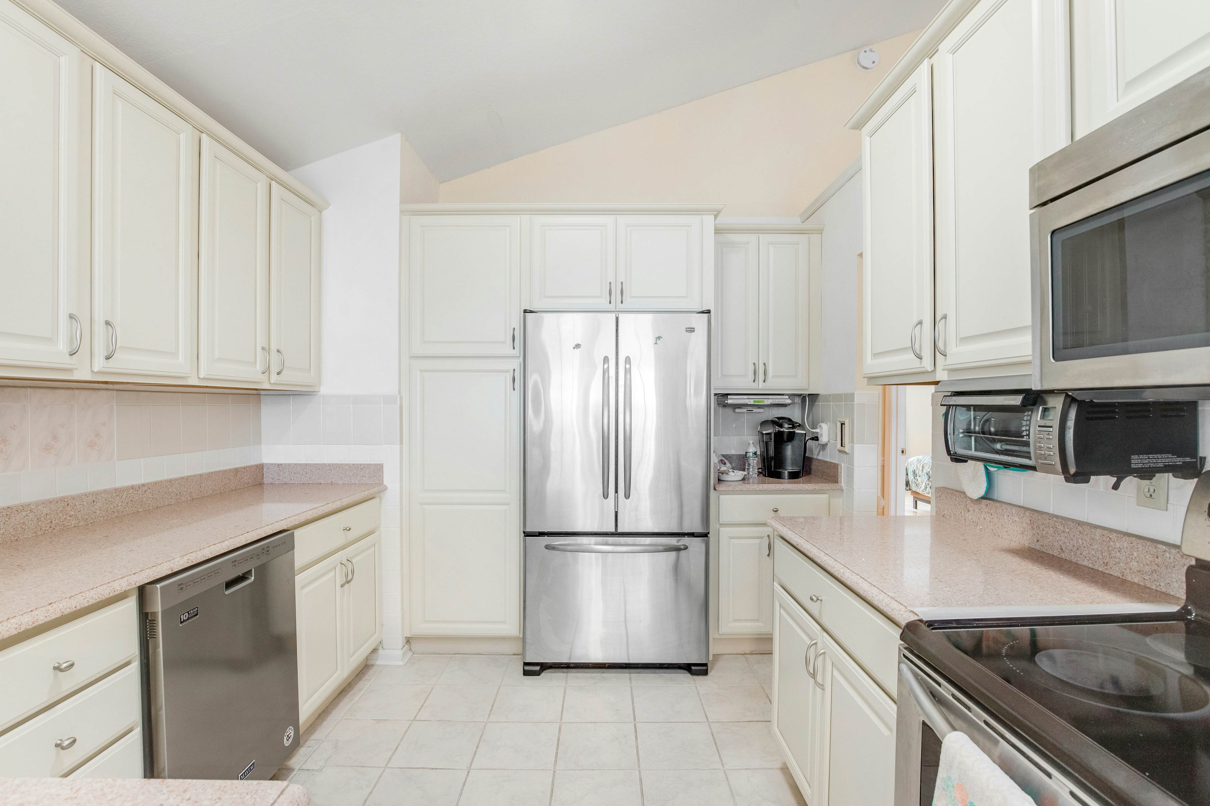 Clearwater - 38645 Jamestown Cir