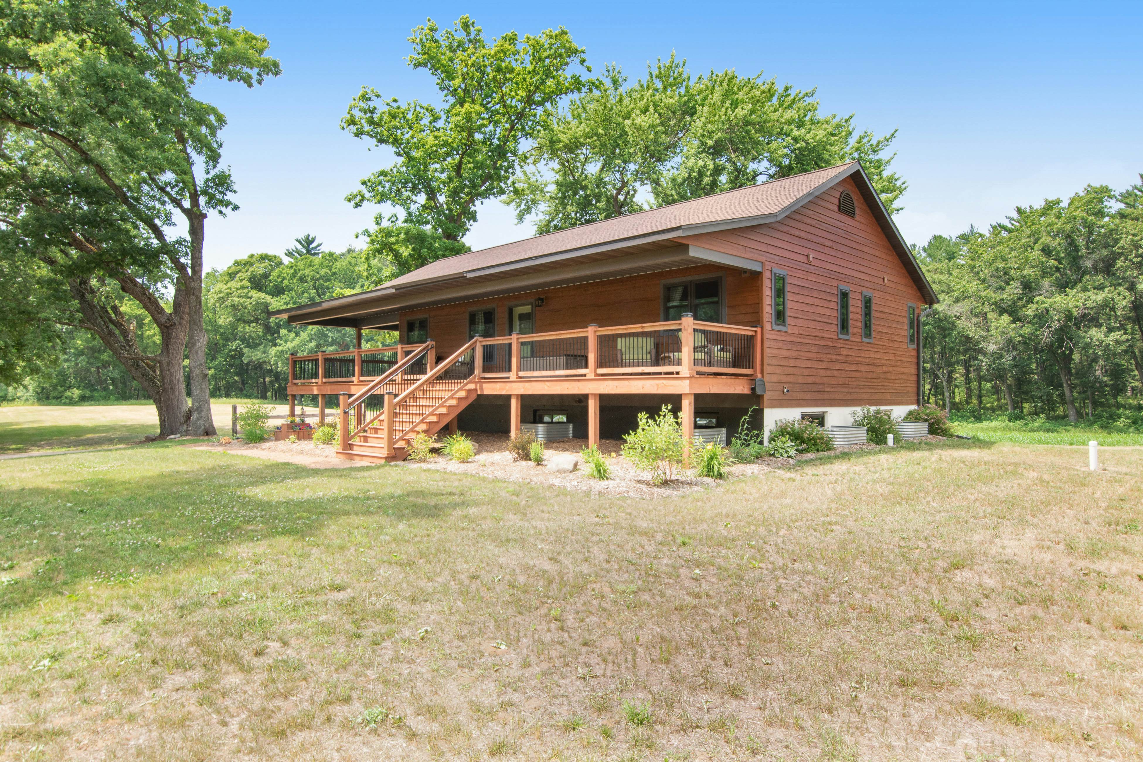 Knotty Pine Escape 3 BD Arkdale, WI Vacation Rental Vacasa