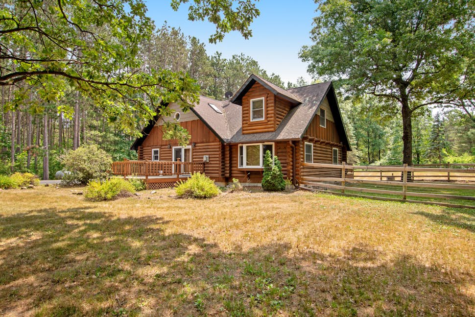 The Logs 1 BD Necedah, WI Vacation Rental Vacasa