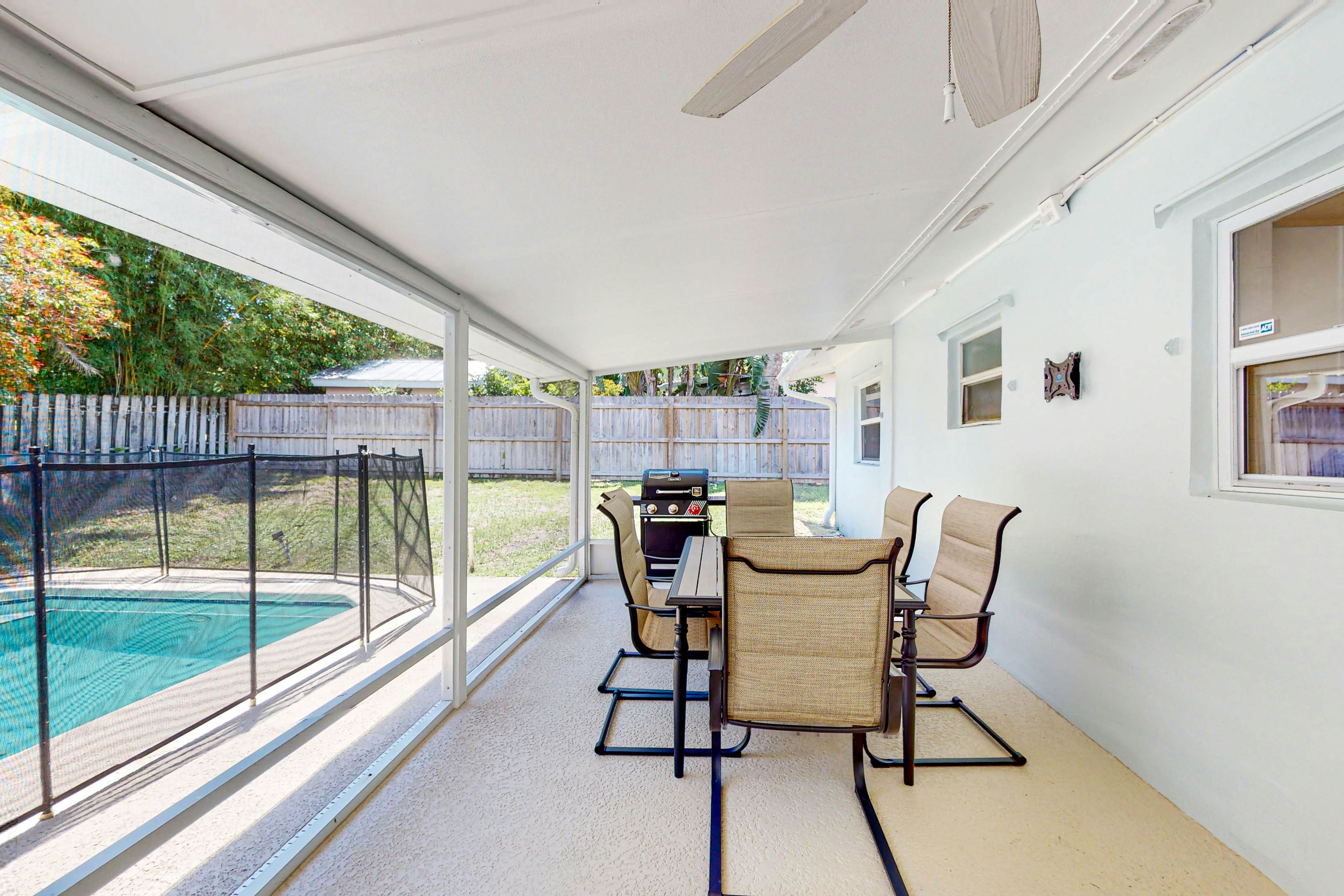 Sailfish Cottage 3 BD Jensen Beach, FL Vacation Rental Vacasa