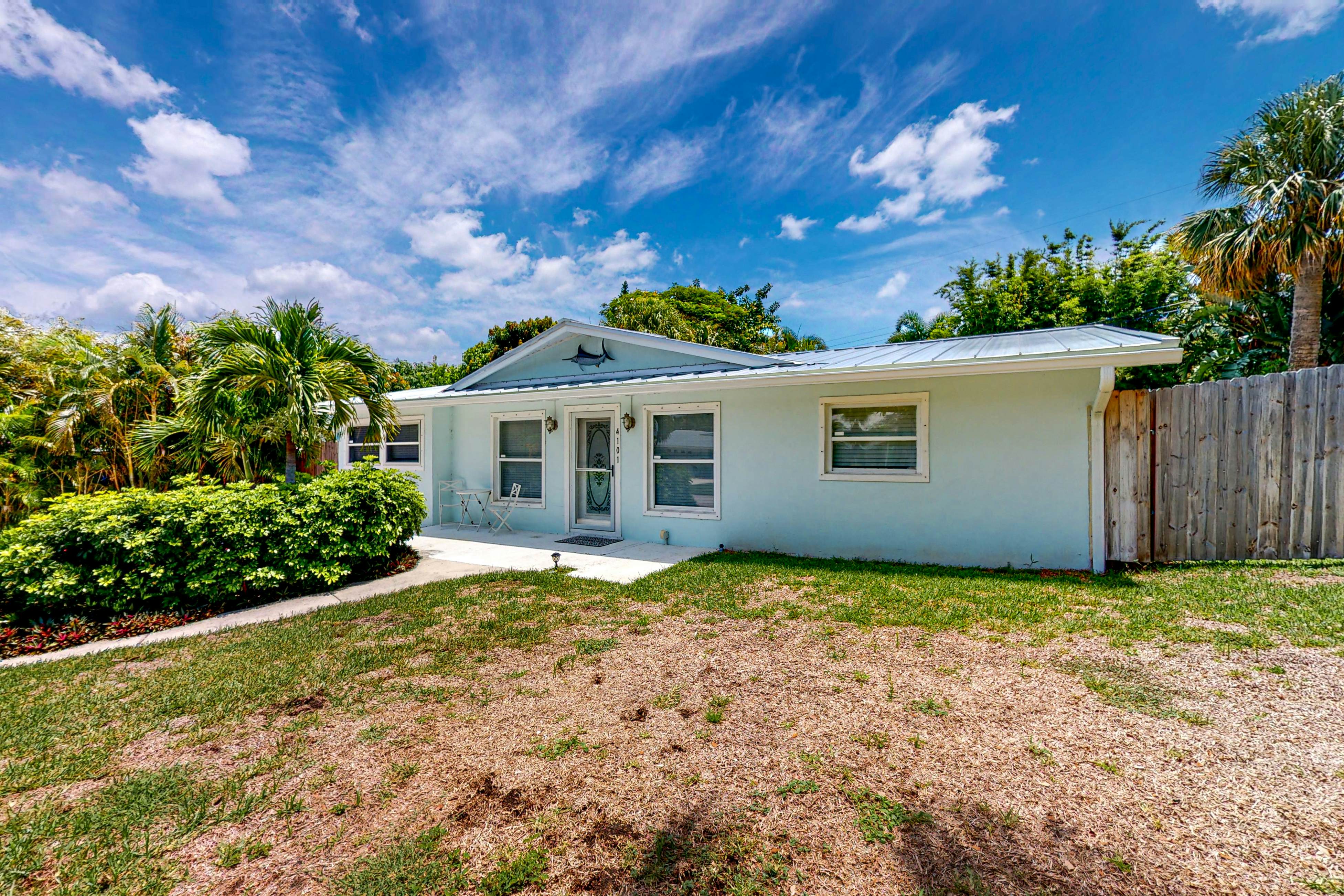 Sailfish Cottage 3 BD Jensen Beach, FL Vacation Rental Vacasa