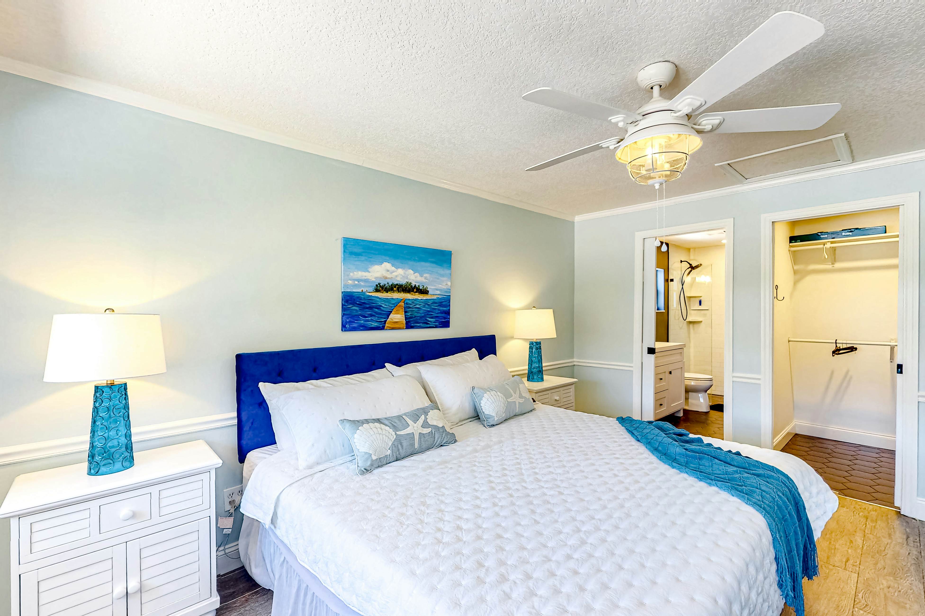 Sailfish Cottage 3 BD Jensen Beach, FL Vacation Rental Vacasa