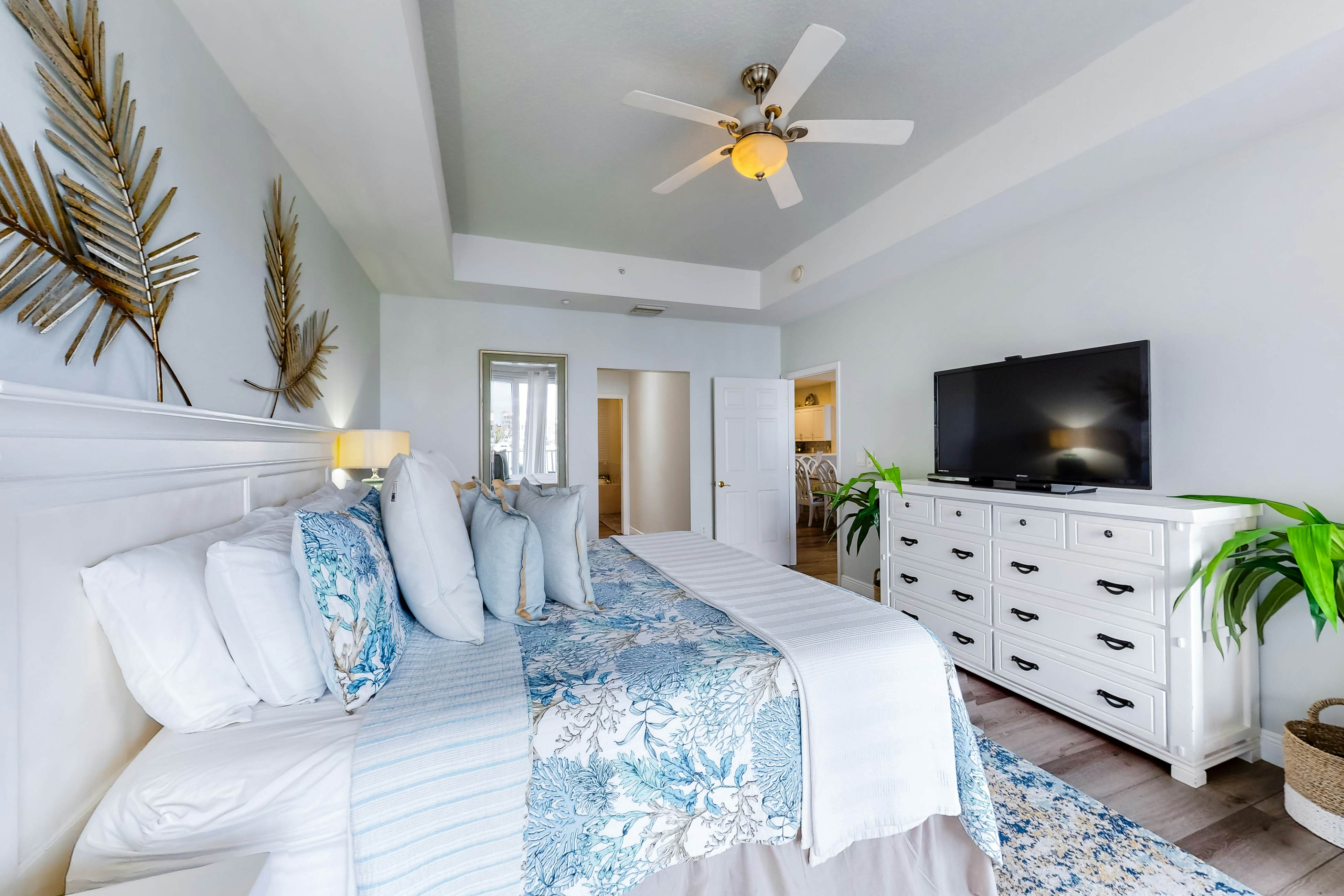 Harborview Grande 304