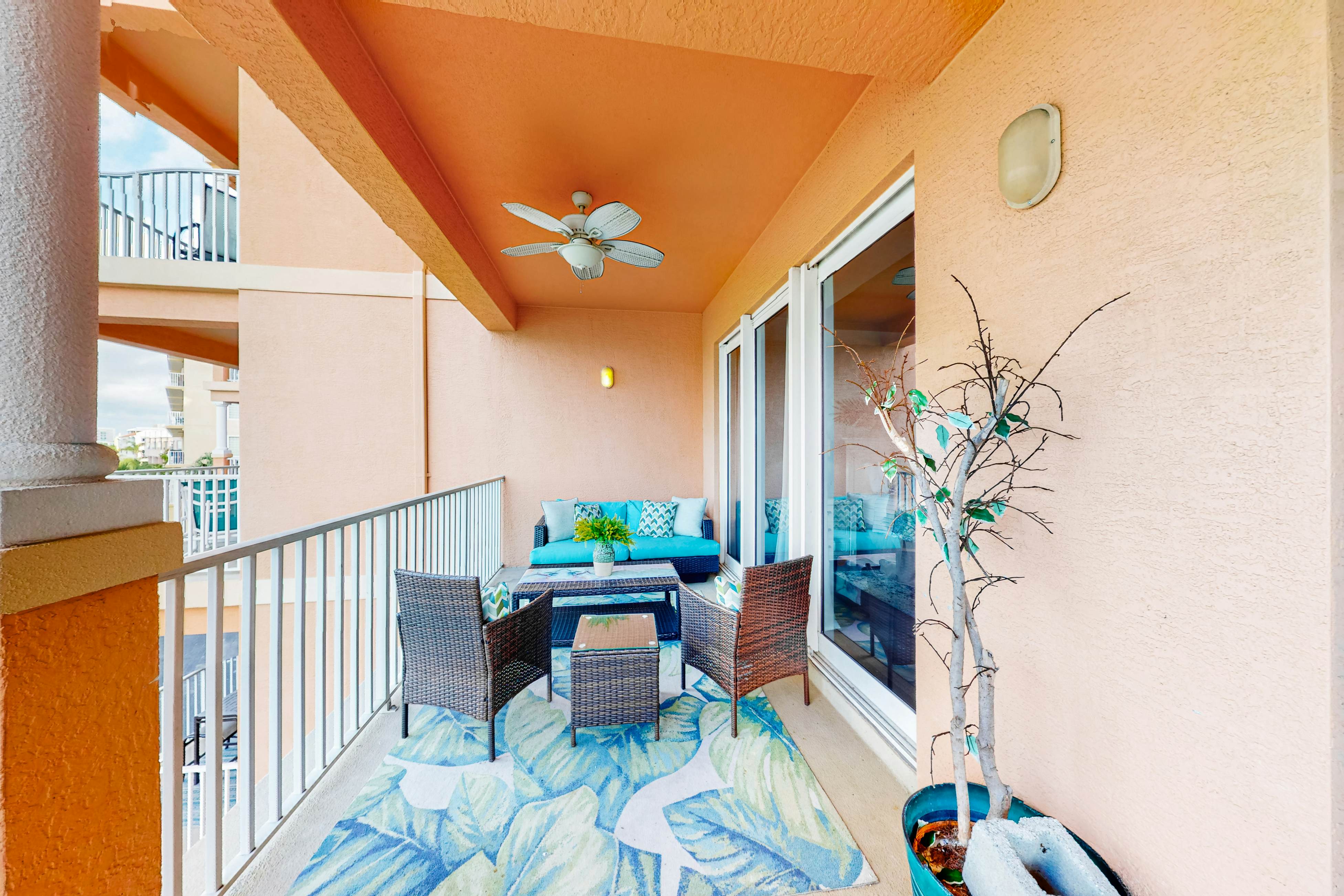 Harborview Grande 304