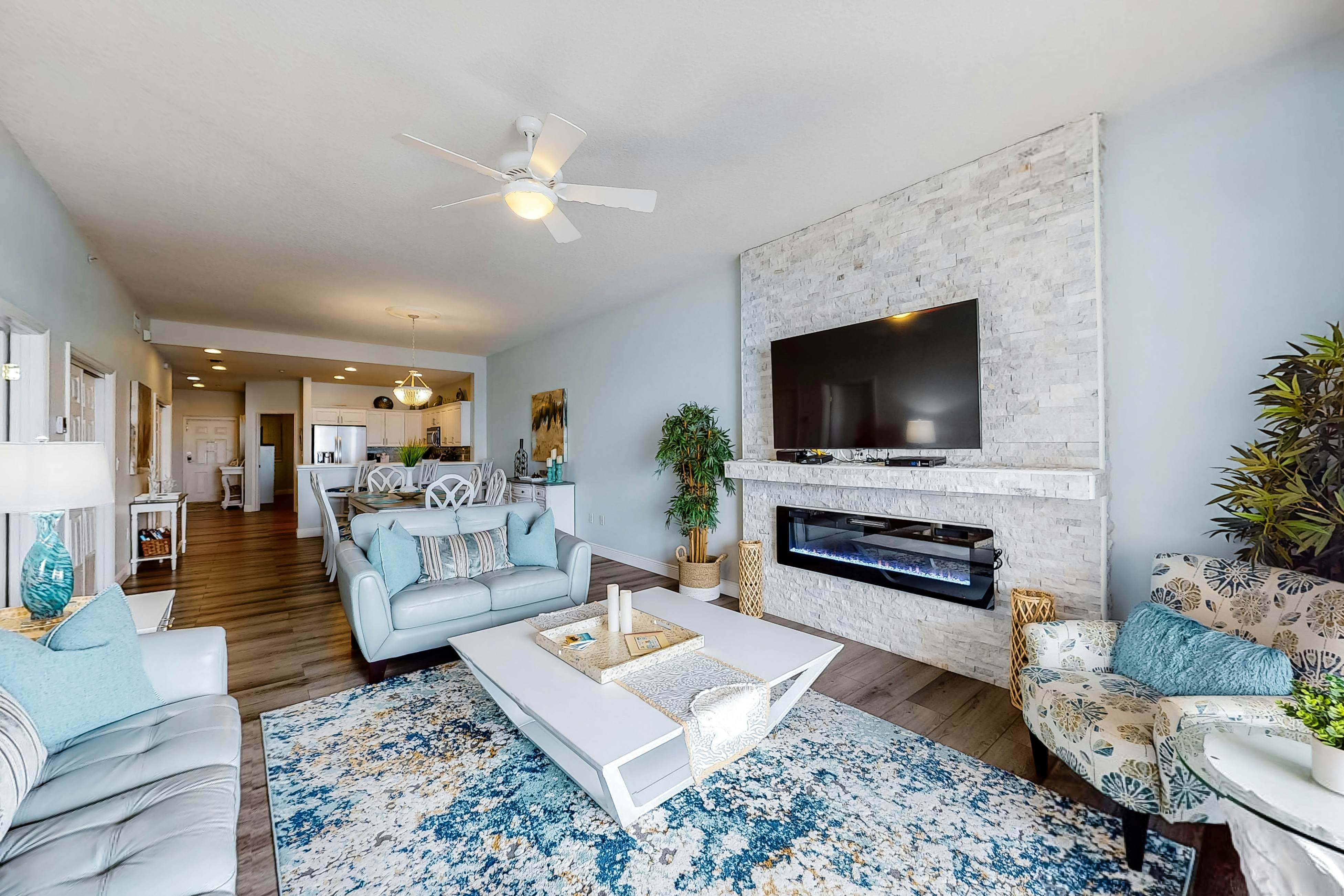 Harborview Grande 304