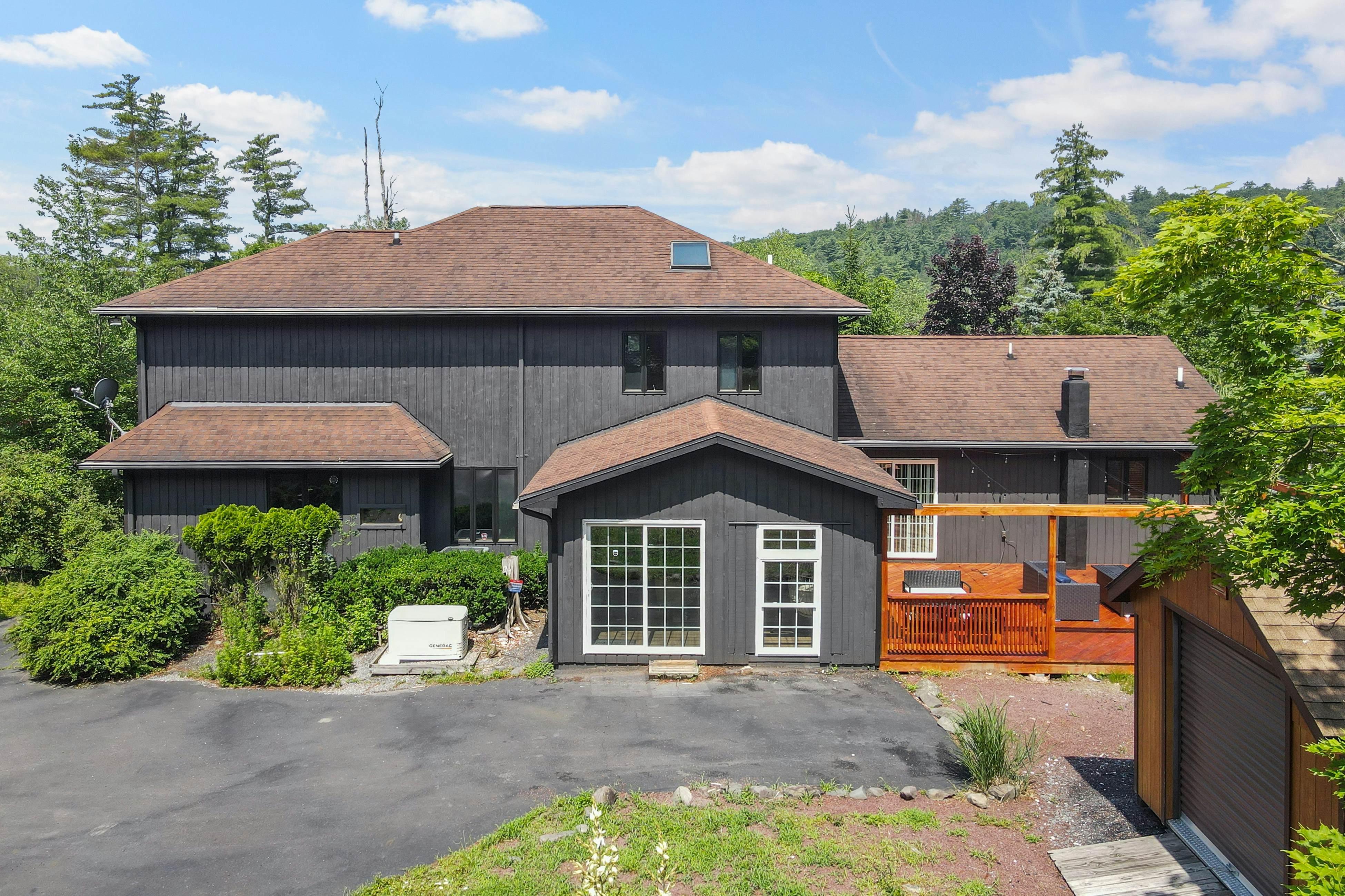 Blue Mountain Escape