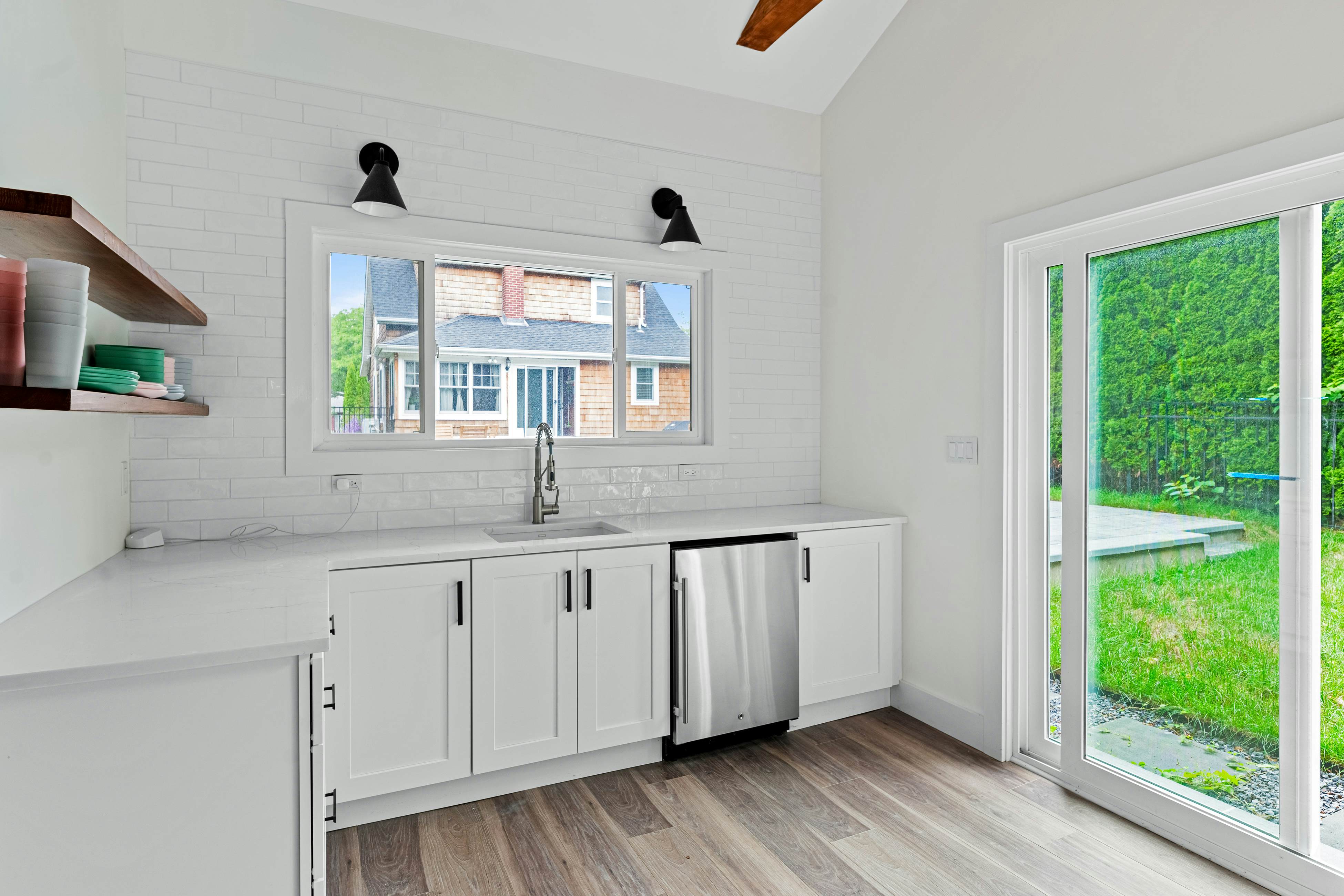 Cozy Greenport Cottage