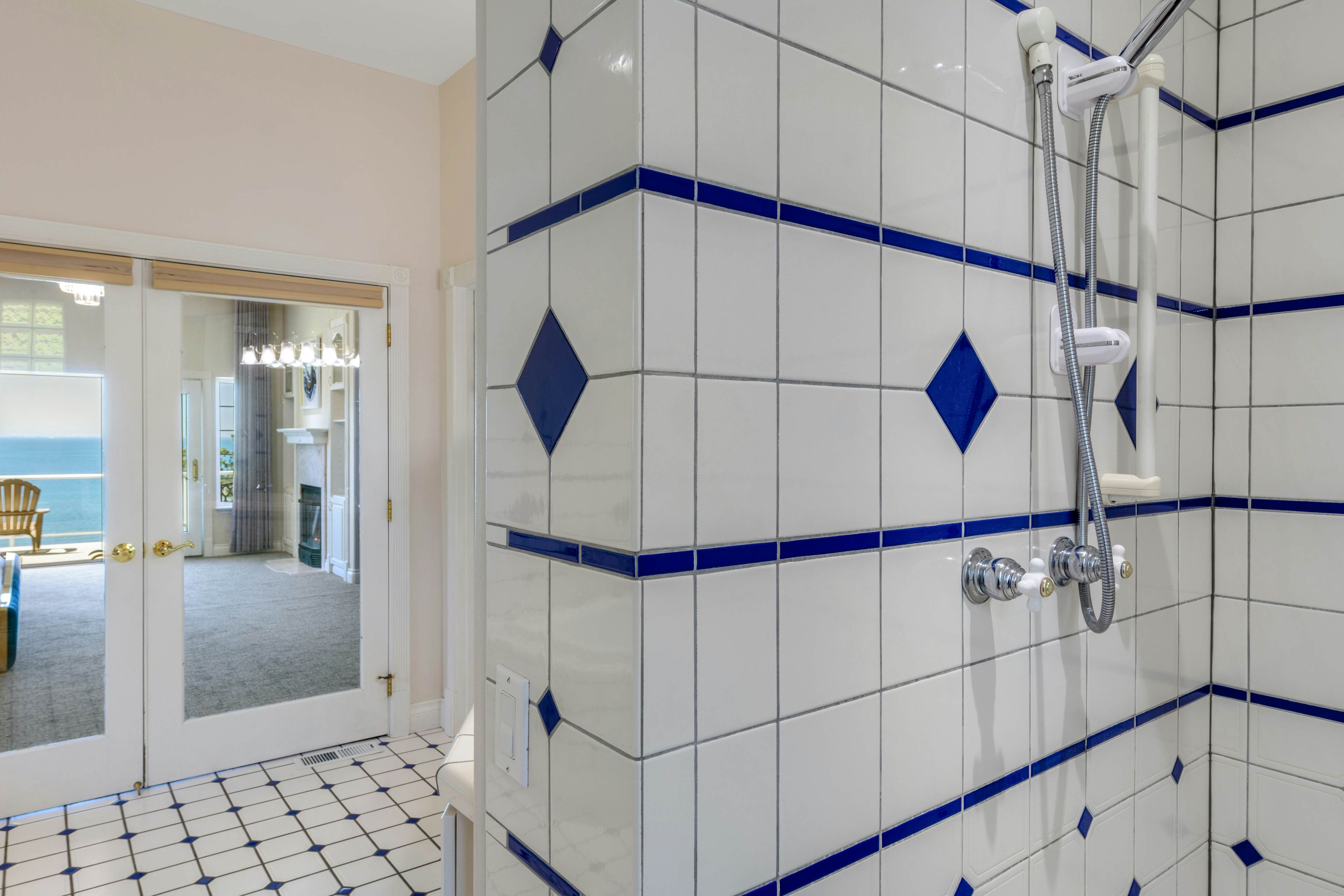 Semiahmoo Retreat- Unit A