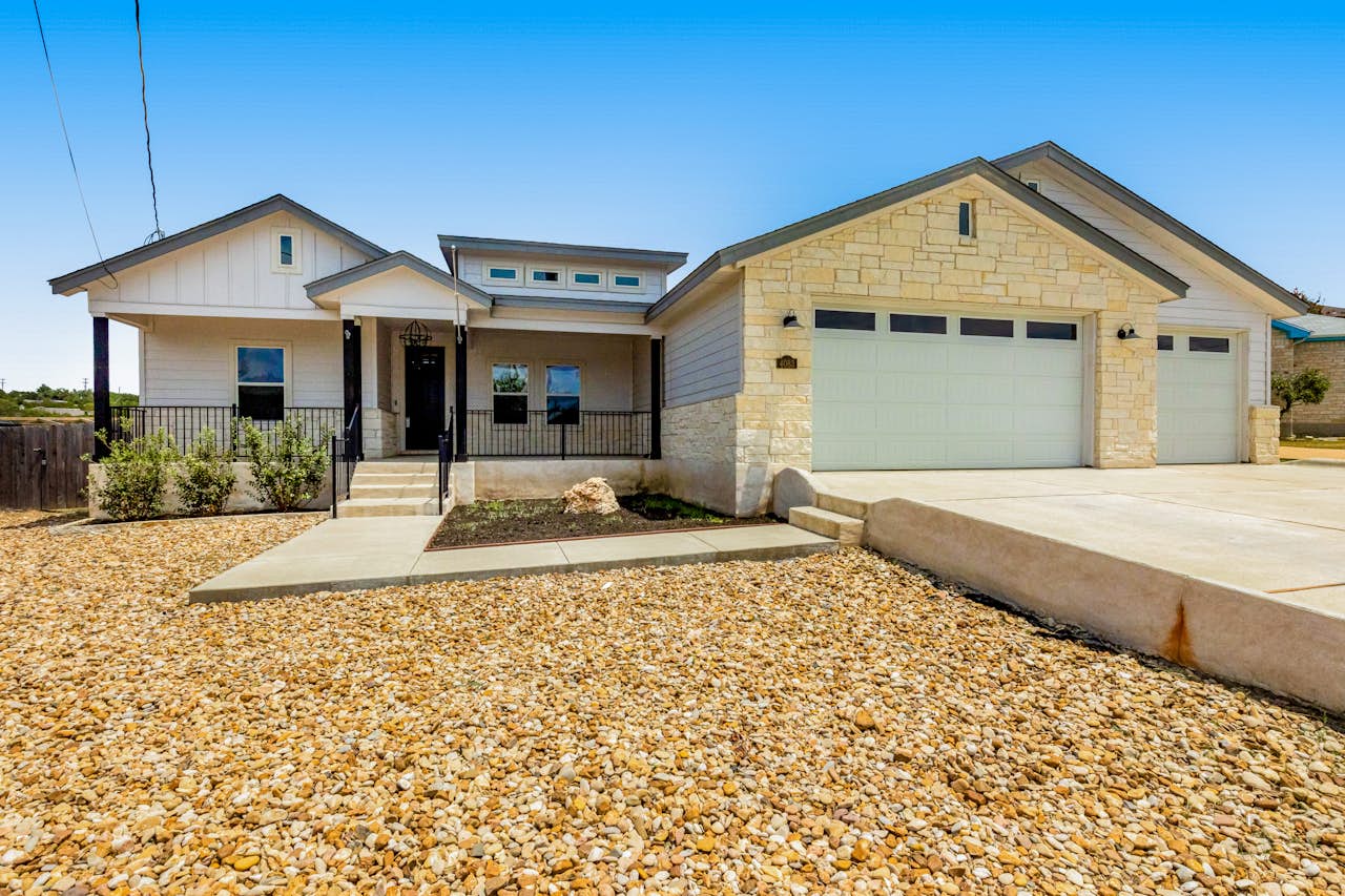 Outpost Trace 3 BD Lago Vista, TX Vacation Rental Vacasa