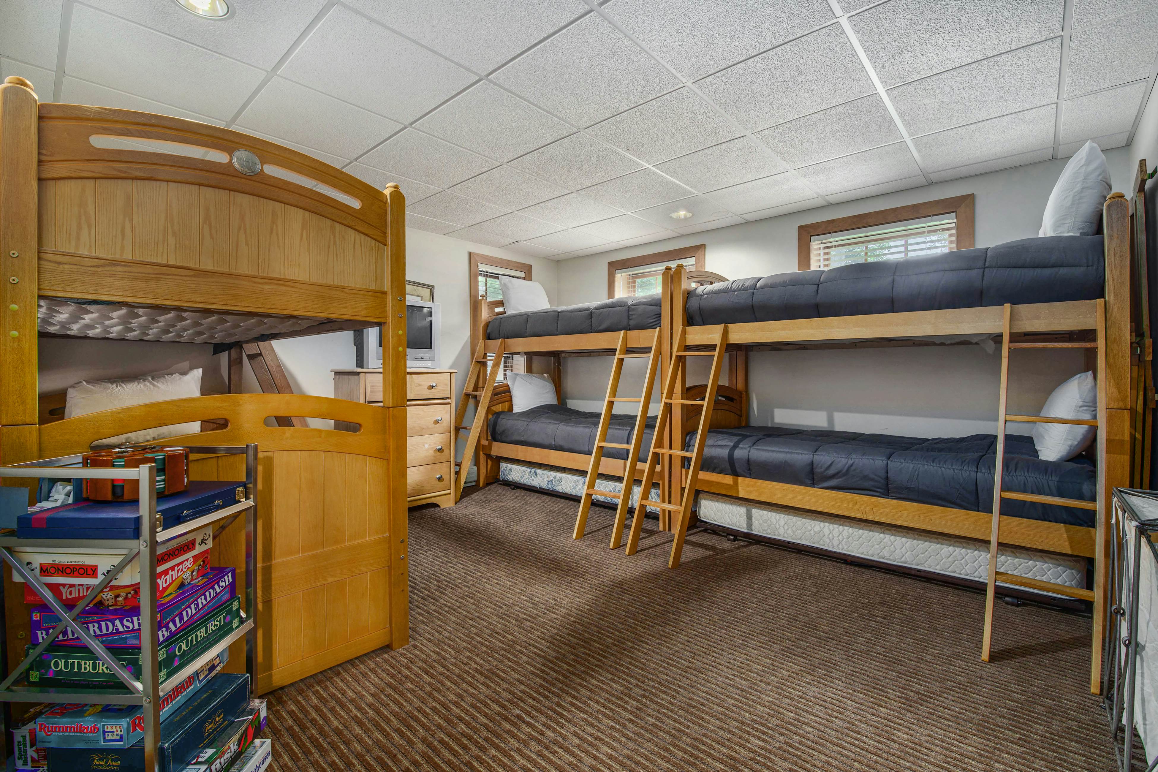 Boyne Mountain Getaway - Unit B