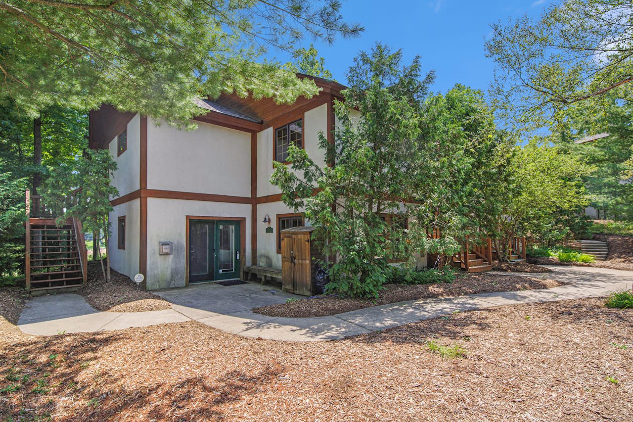 Boyne Mountain Getaway Unit B 1 BD Boyne Falls, MI Vacation Rental Vacasa