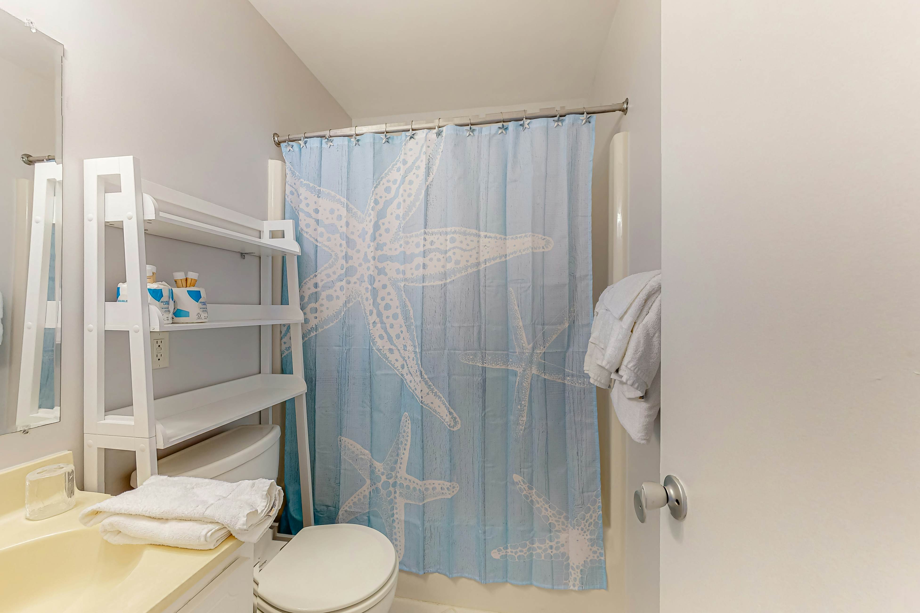 Villas of Bethany West - 792B Salt Pond Circle