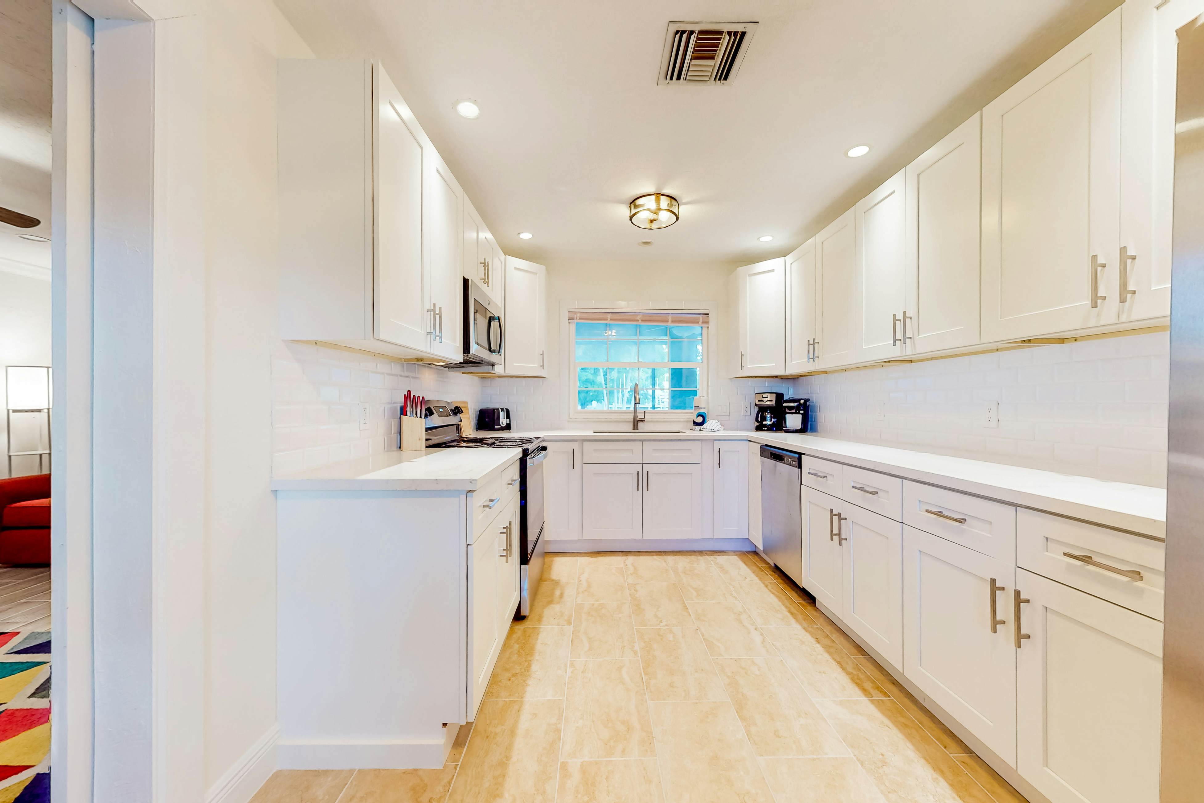 Bonita's Riverfront Retreat 