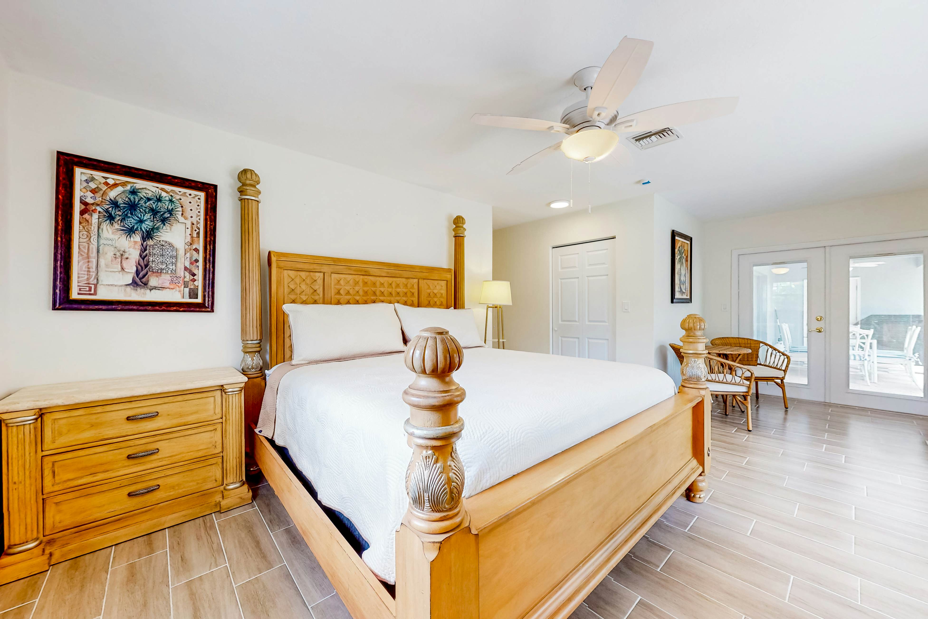 Bonita's Riverfront Retreat 