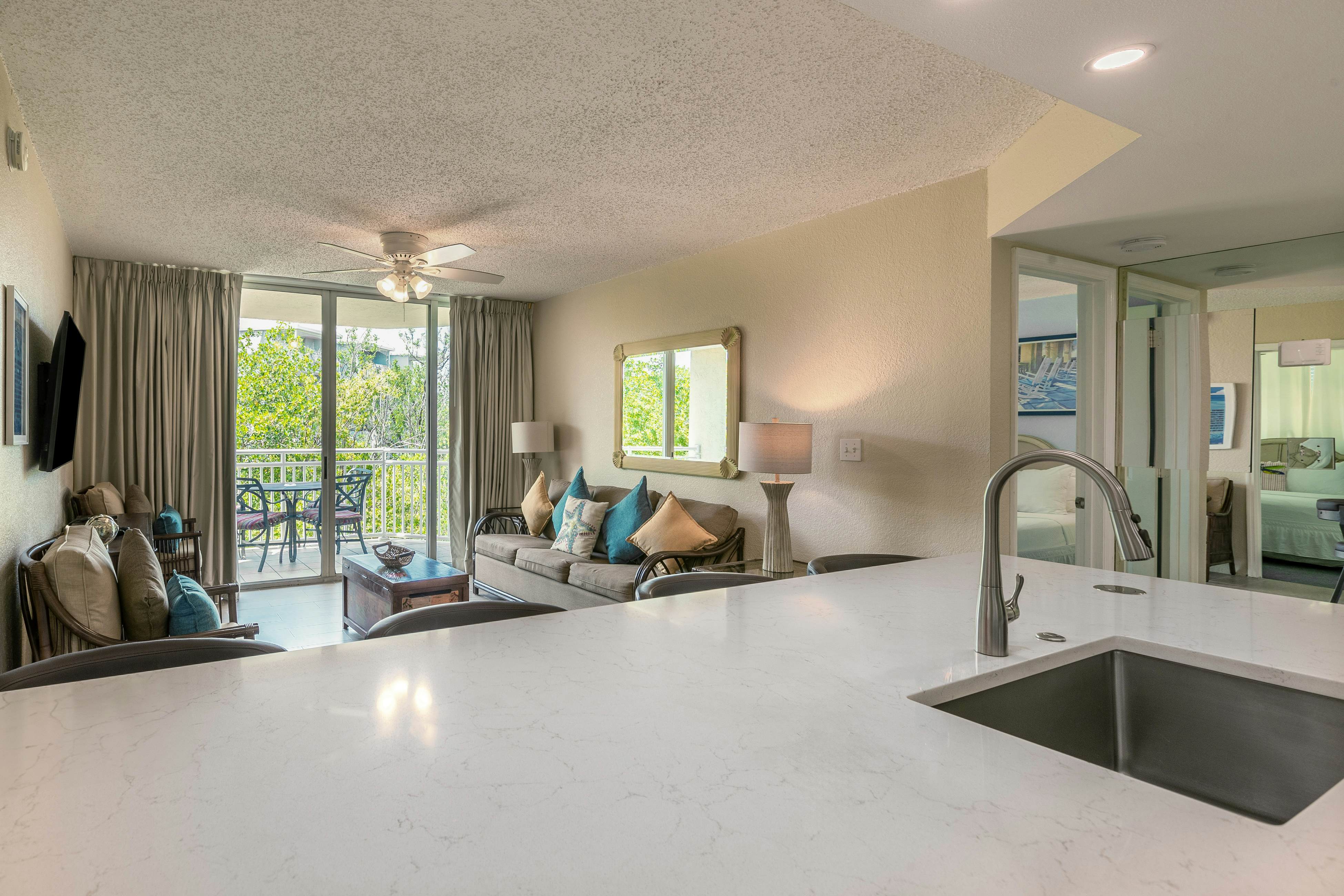 Sunrise Suites - Saint Lucia Suite 201