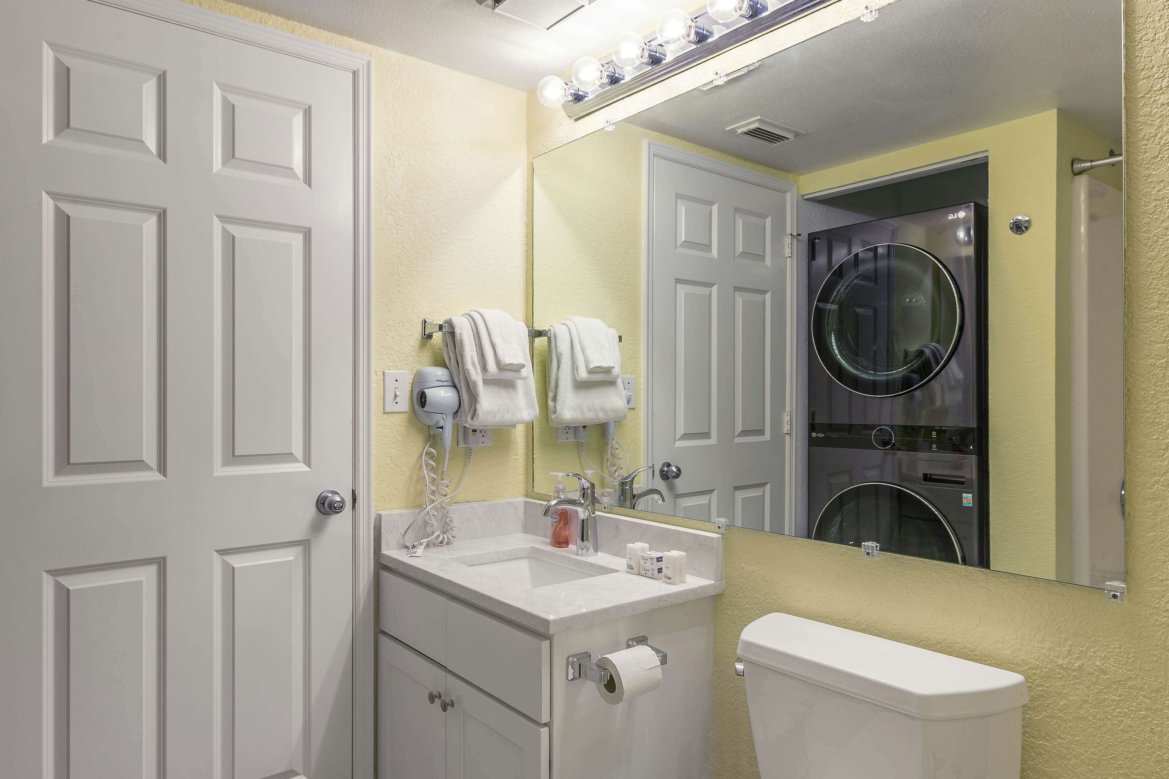 Sunrise Suites - Saint Lucia Suite 201