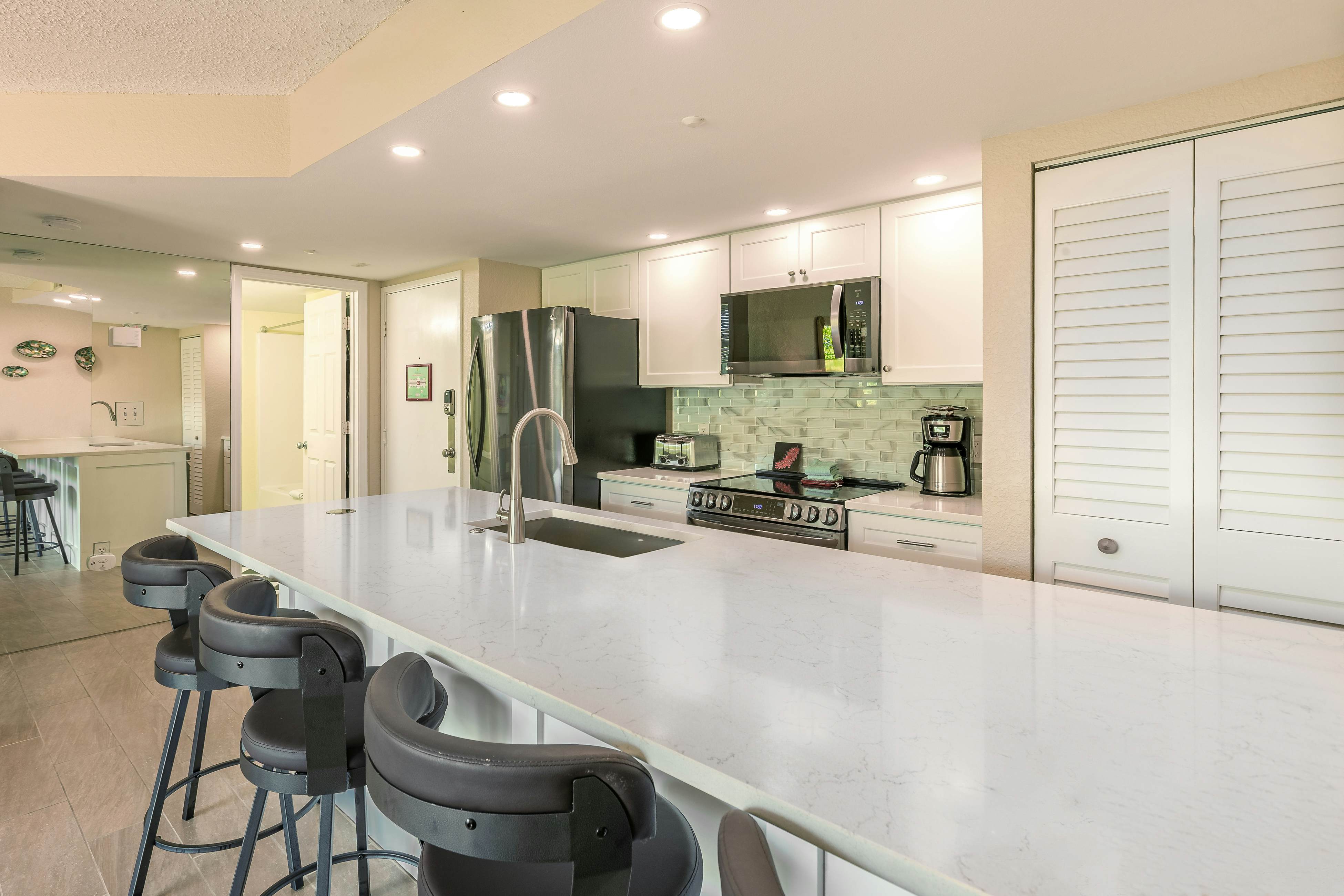 Sunrise Suites - Saint Lucia Suite 201