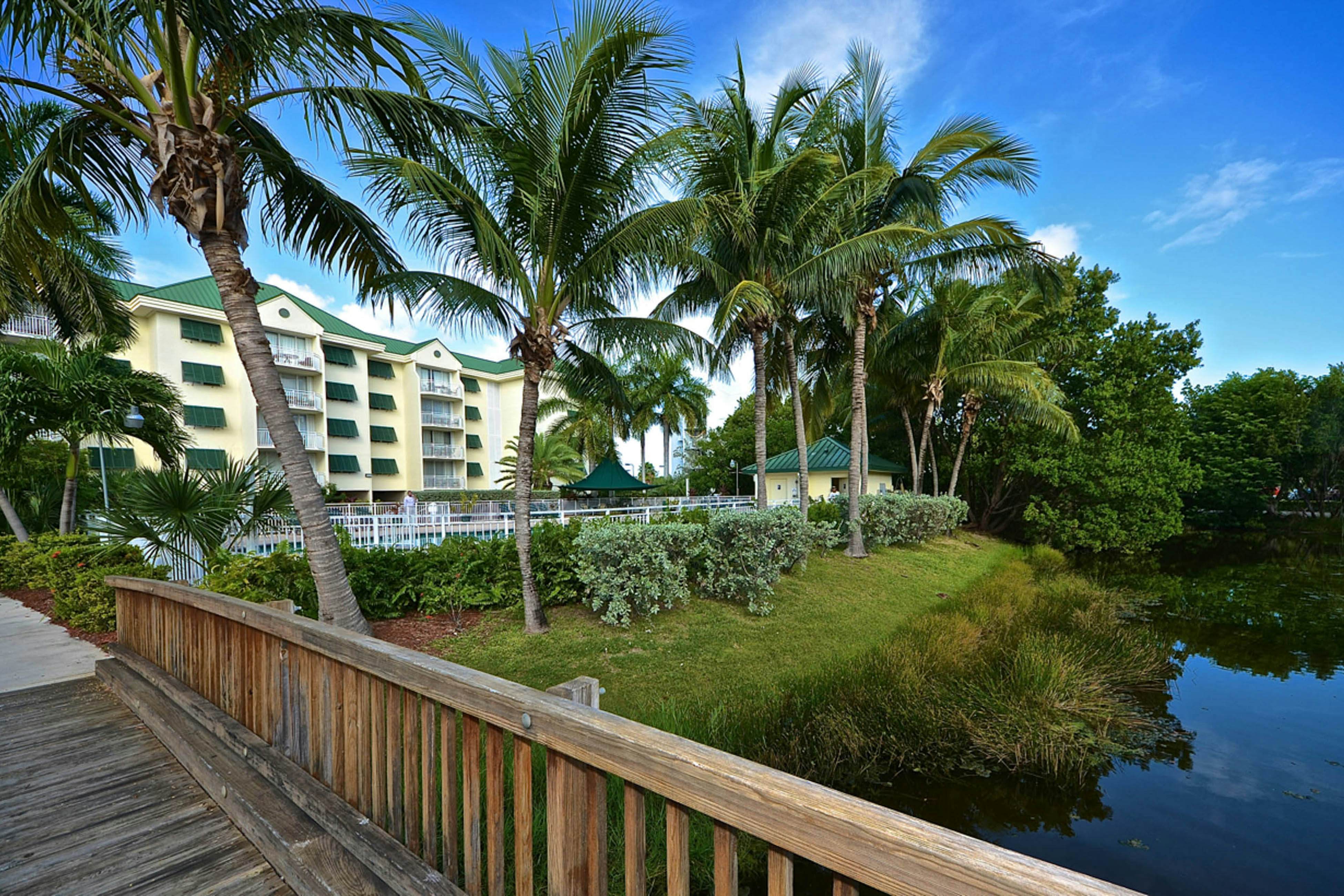 Sunrise Suites - Saint Lucia Suite 201