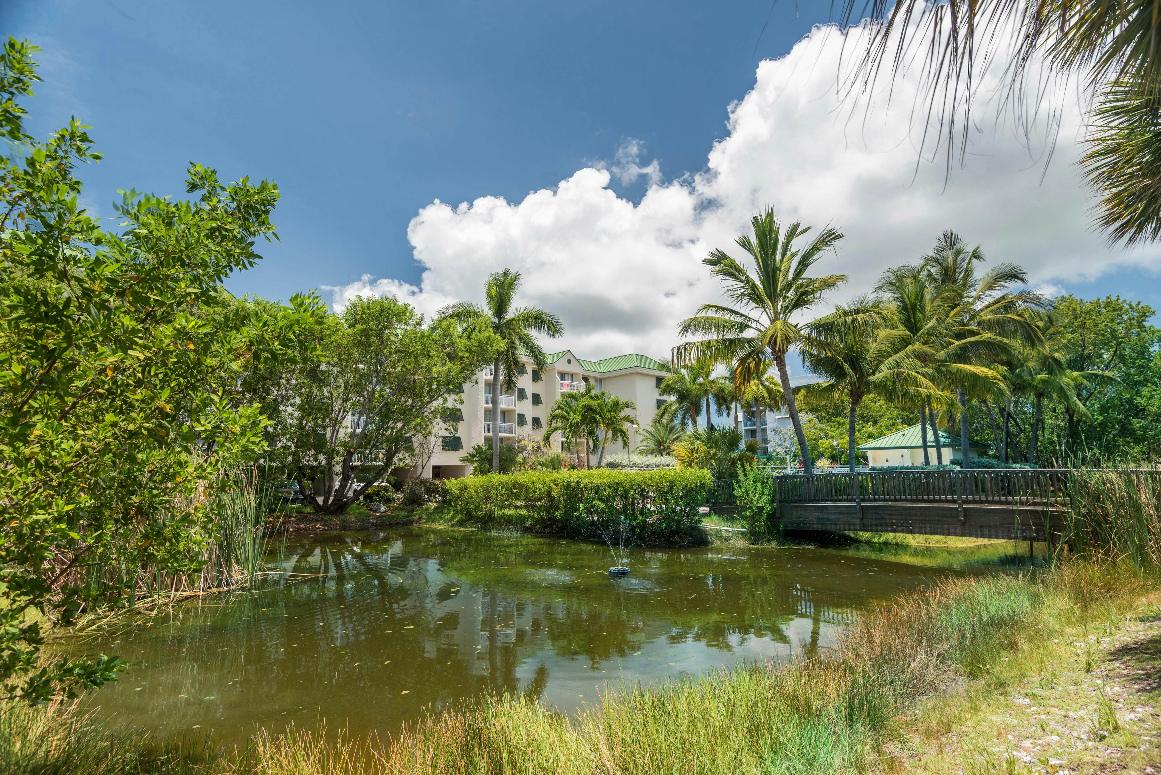 Sunrise Suites - Saint Lucia Suite 201