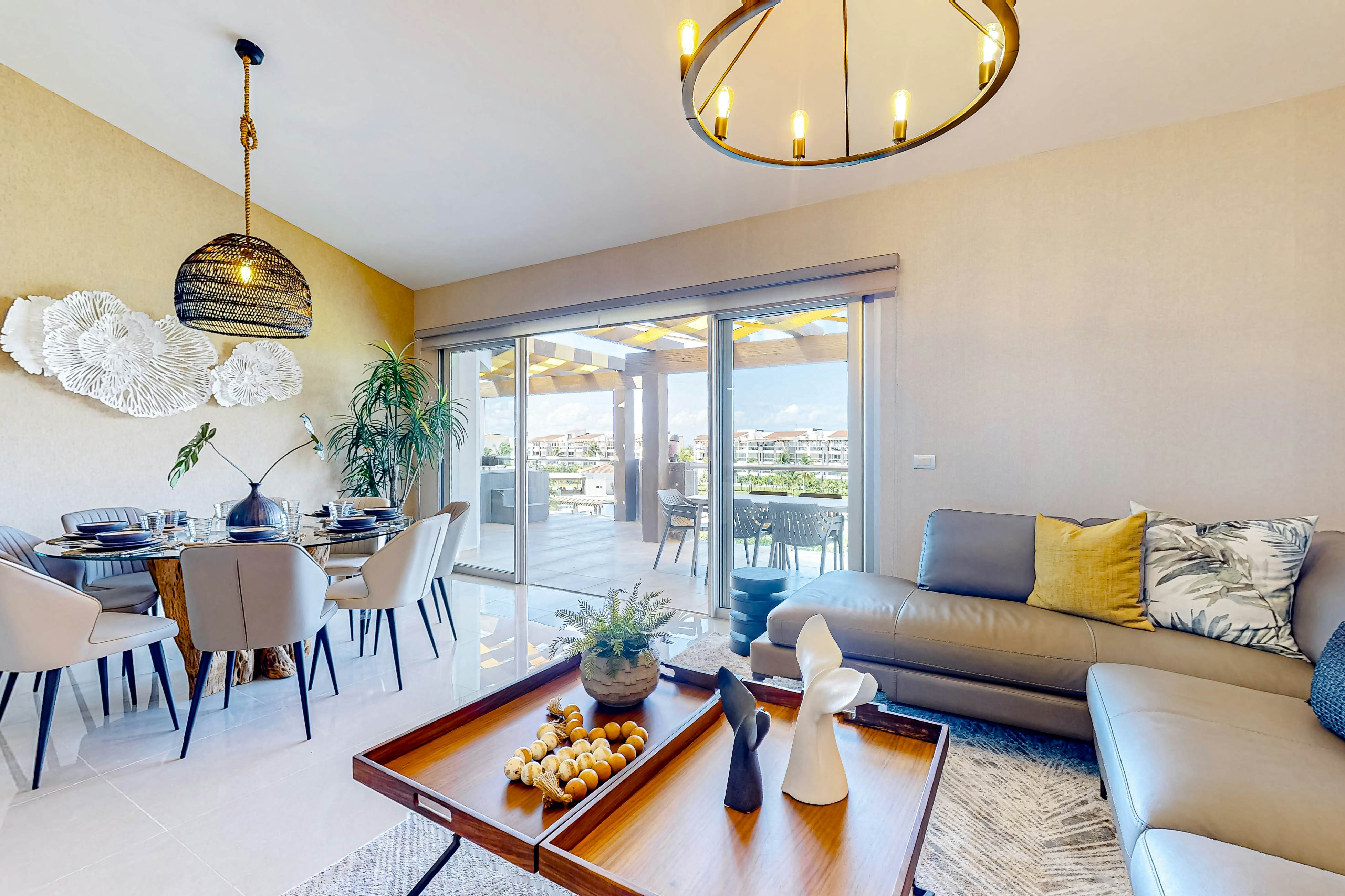 Luxury Palms at Mareazul 436 Norte