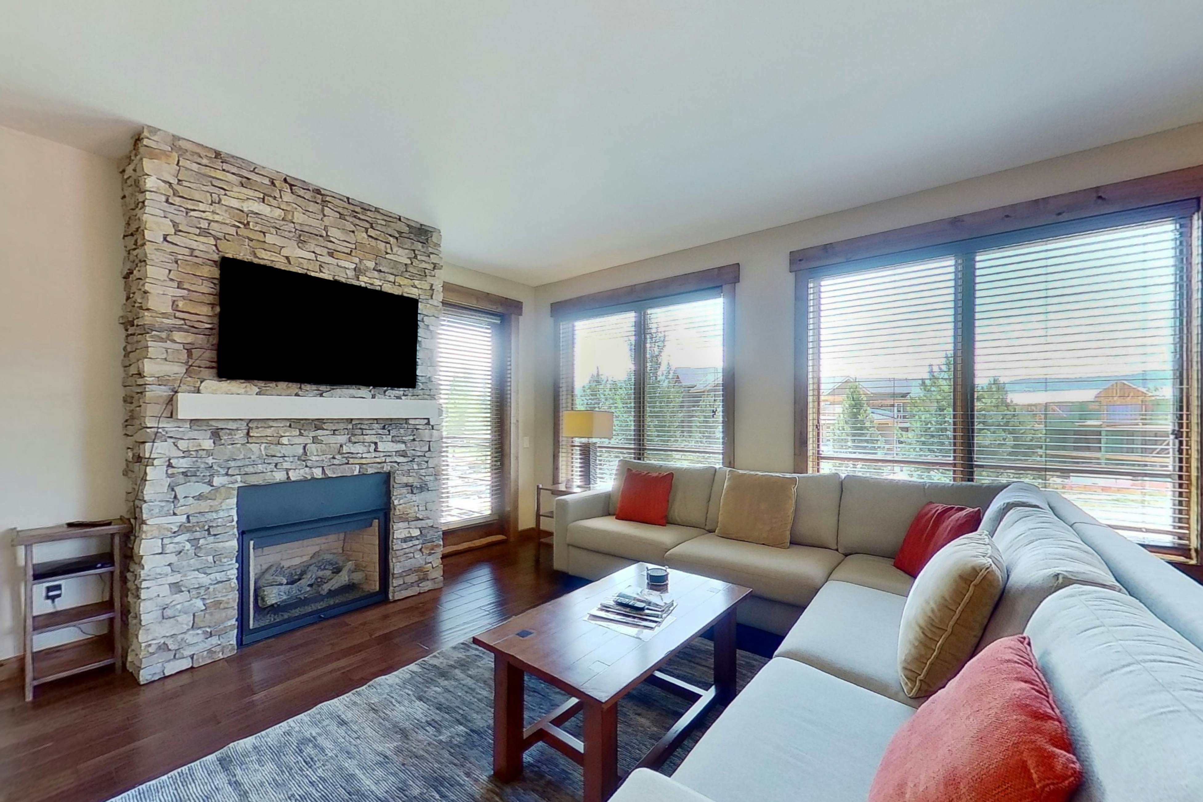 Trailhead Lodge 2104