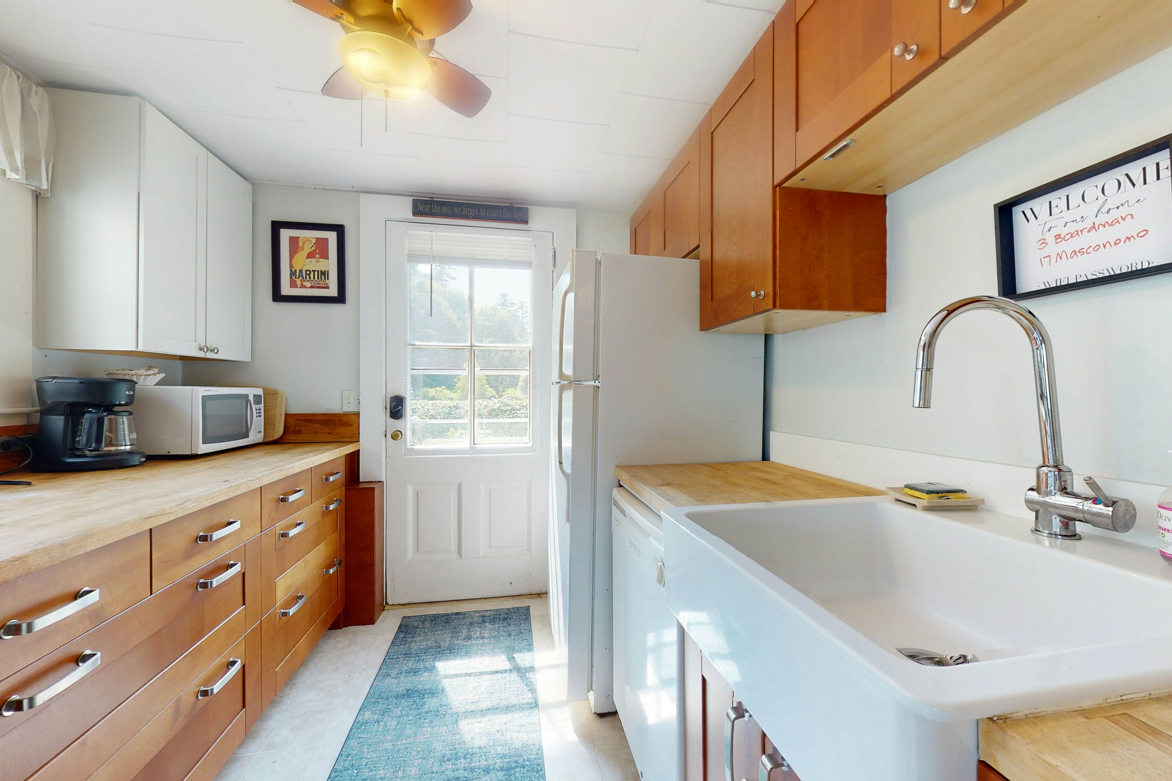 Garden Cottage By The Sea