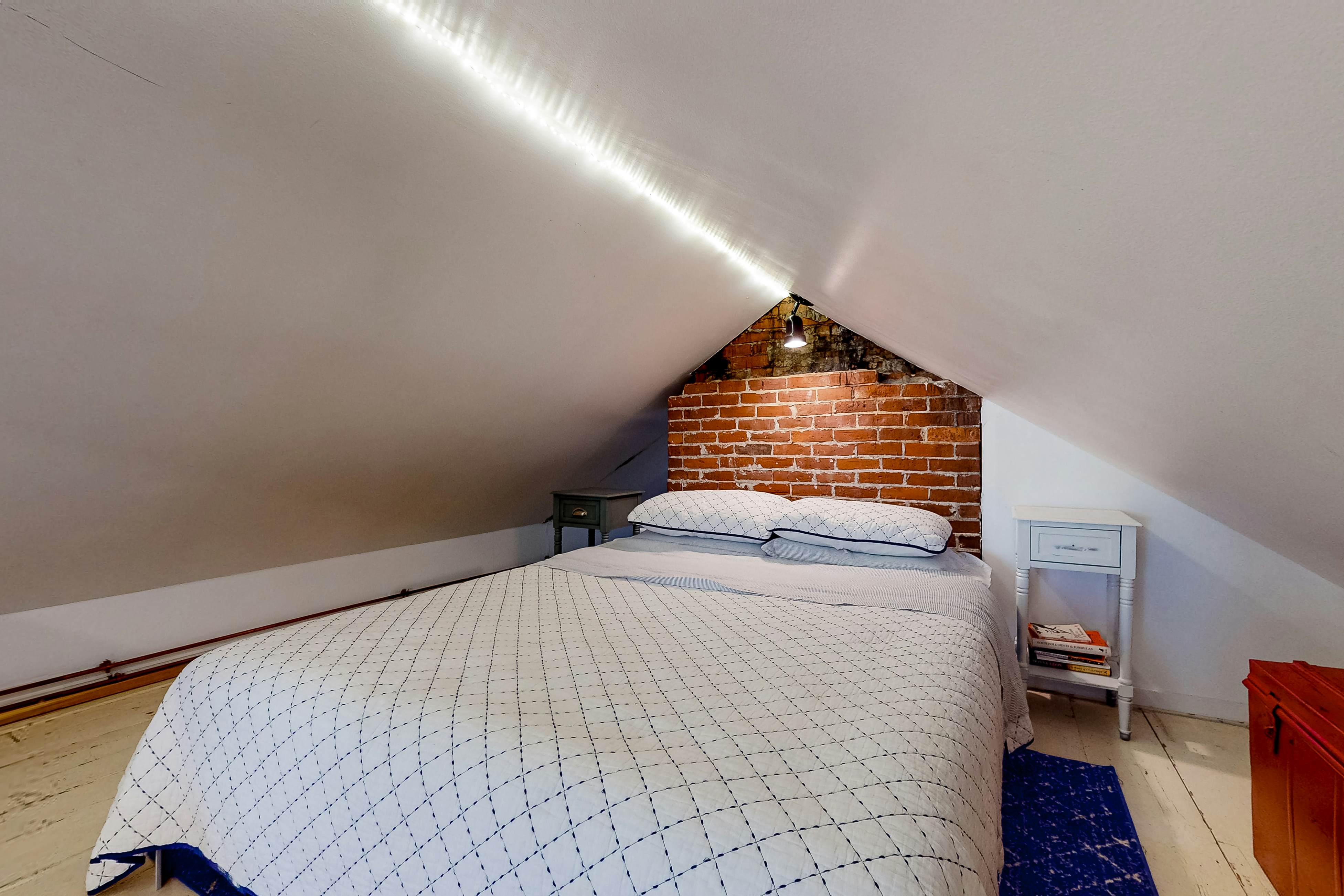 The Bean House Upstairs and Downstairs Unit