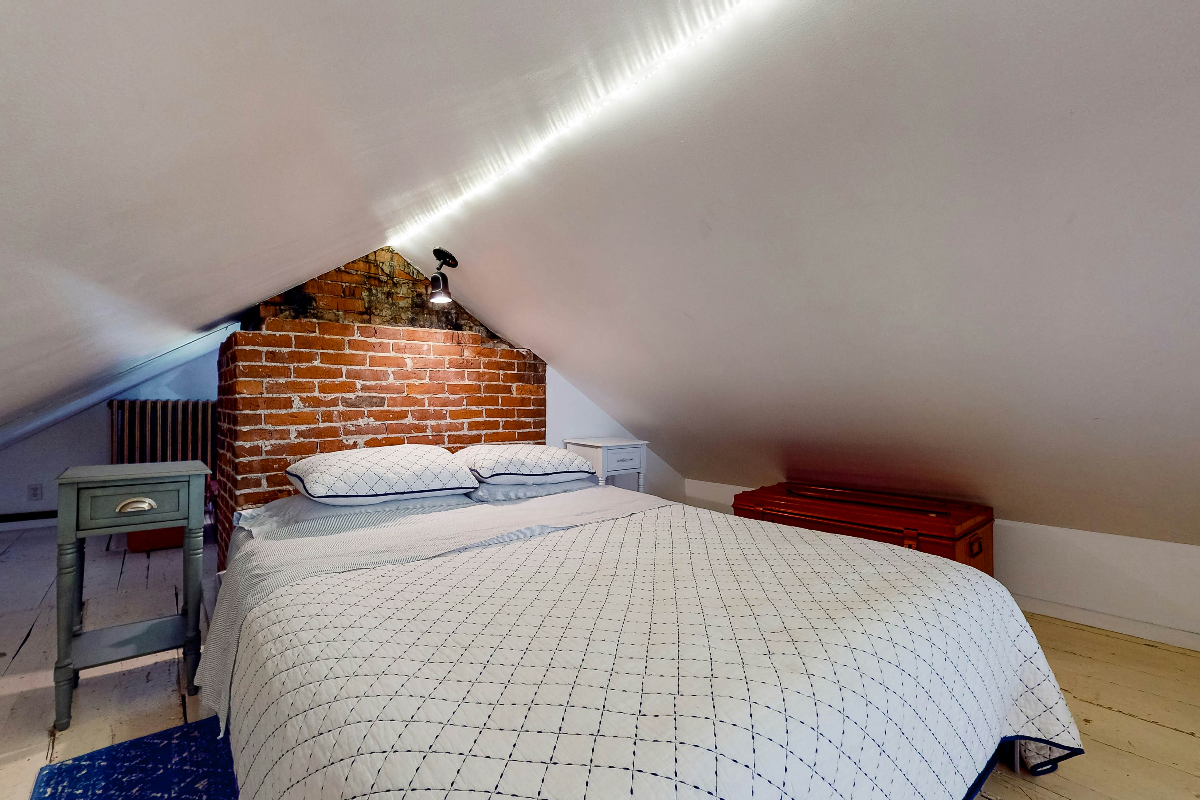 The Bean House Upstairs and Downstairs Unit